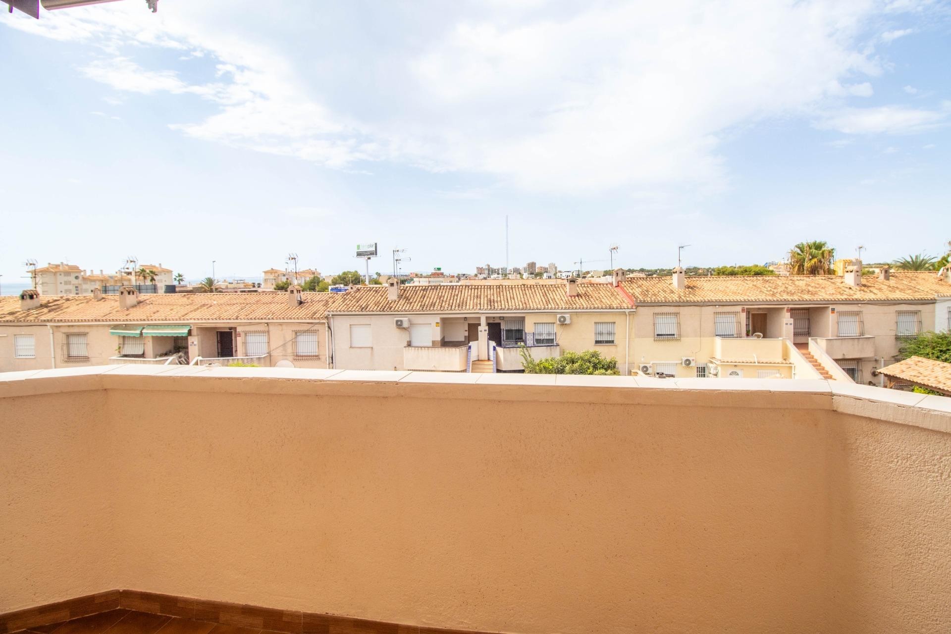 Reventa - Piso -
Orihuela Costa - La Regia