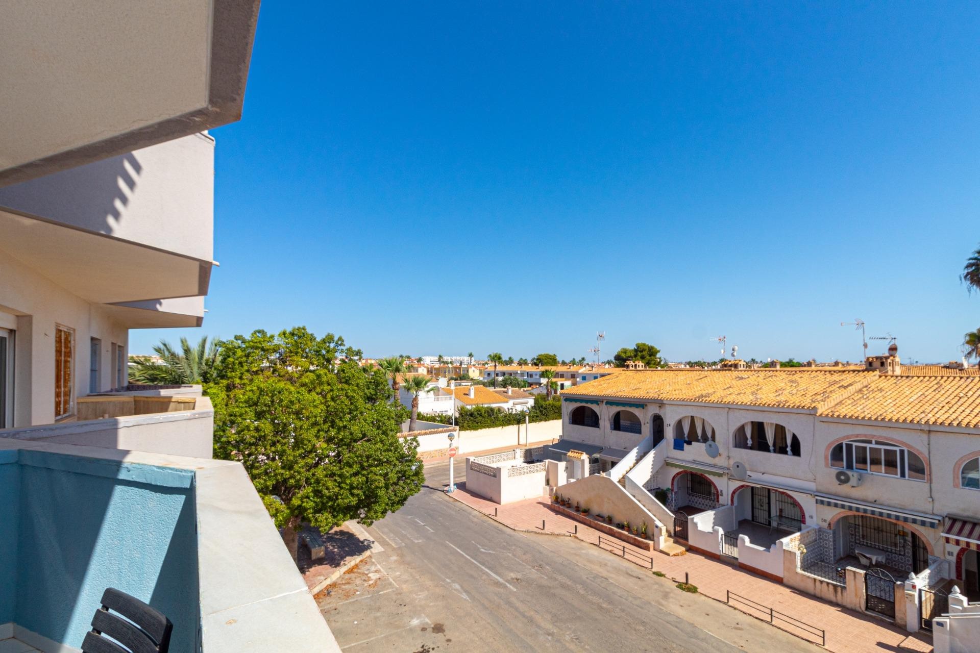 Reventa - Piso -
Orihuela Costa - La Regia