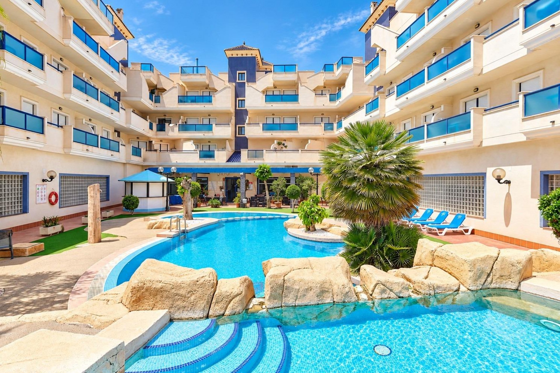Reventa - Piso -
Orihuela Costa - La Regia