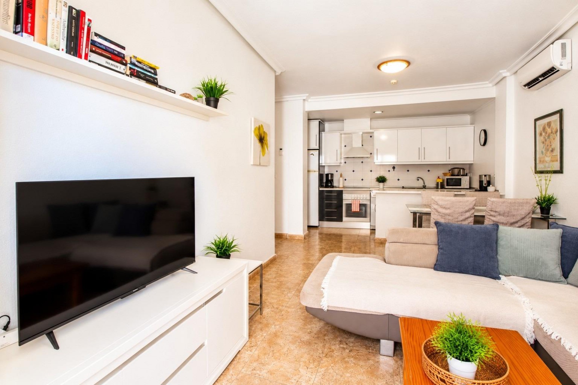 Reventa - Piso -
Orihuela Costa - La Regia