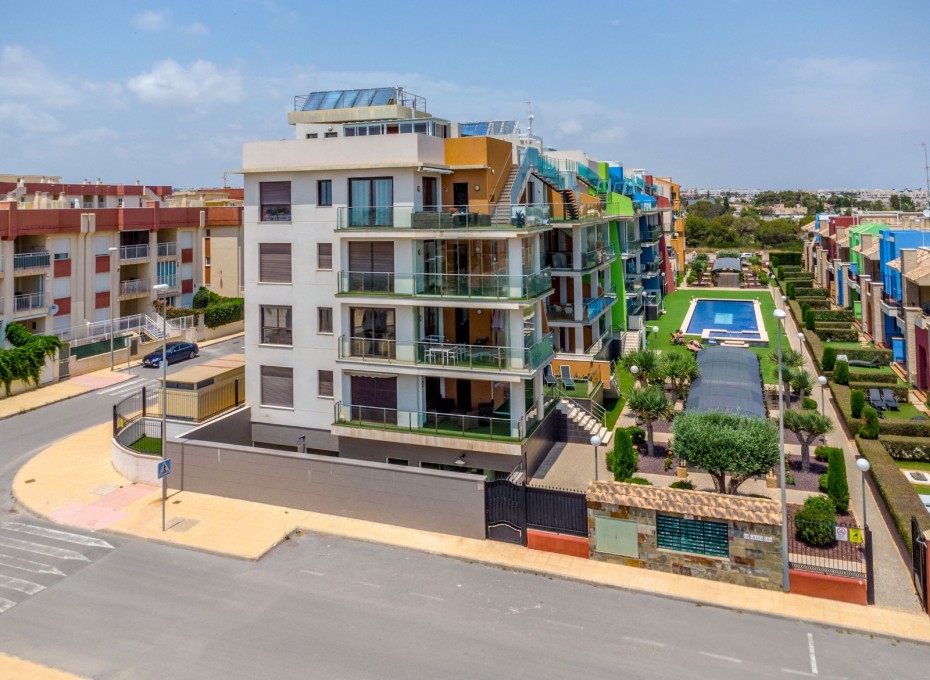 Reventa - Piso -
Orihuela Costa - Lomas De Cabo Roig