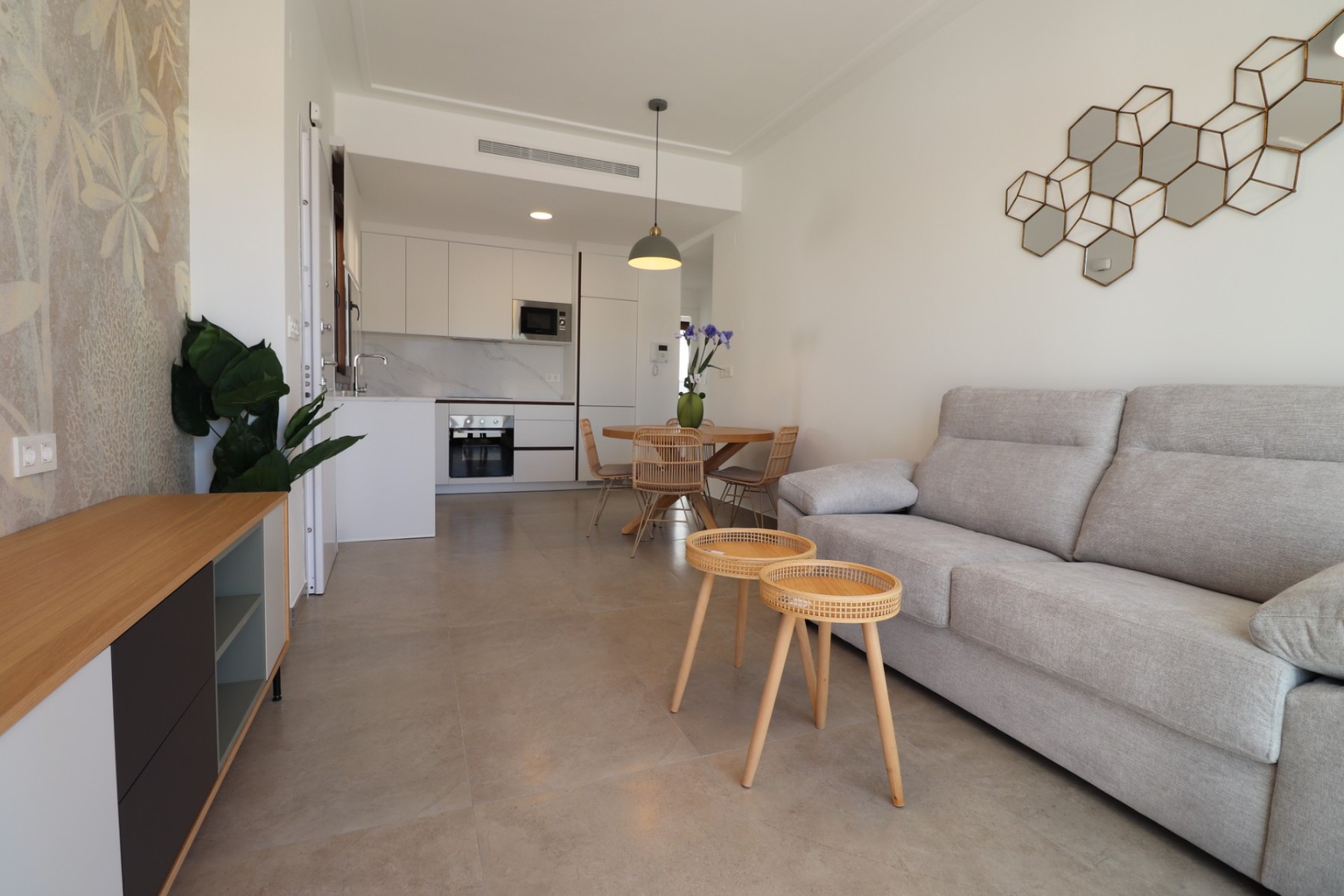 Reventa - Piso -
Orihuela Costa - Los Balcones