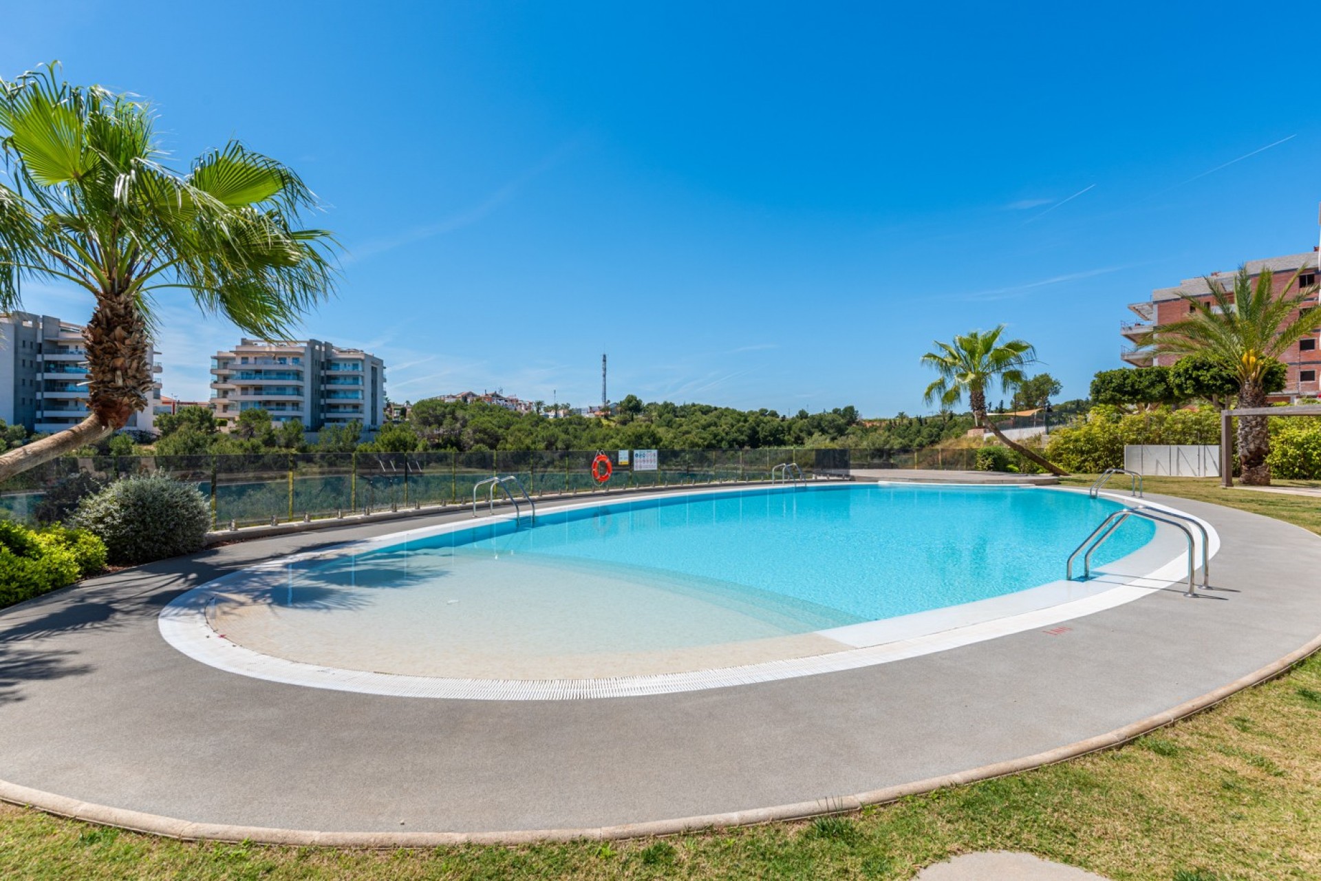 Reventa - Piso -
Orihuela Costa - Los Dolses