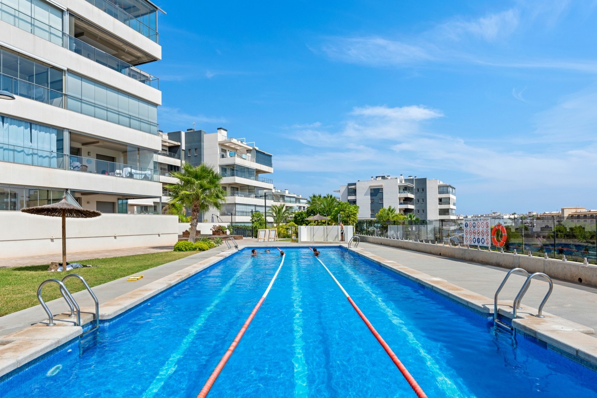 Reventa - Piso -
Orihuela Costa - Los Dolses