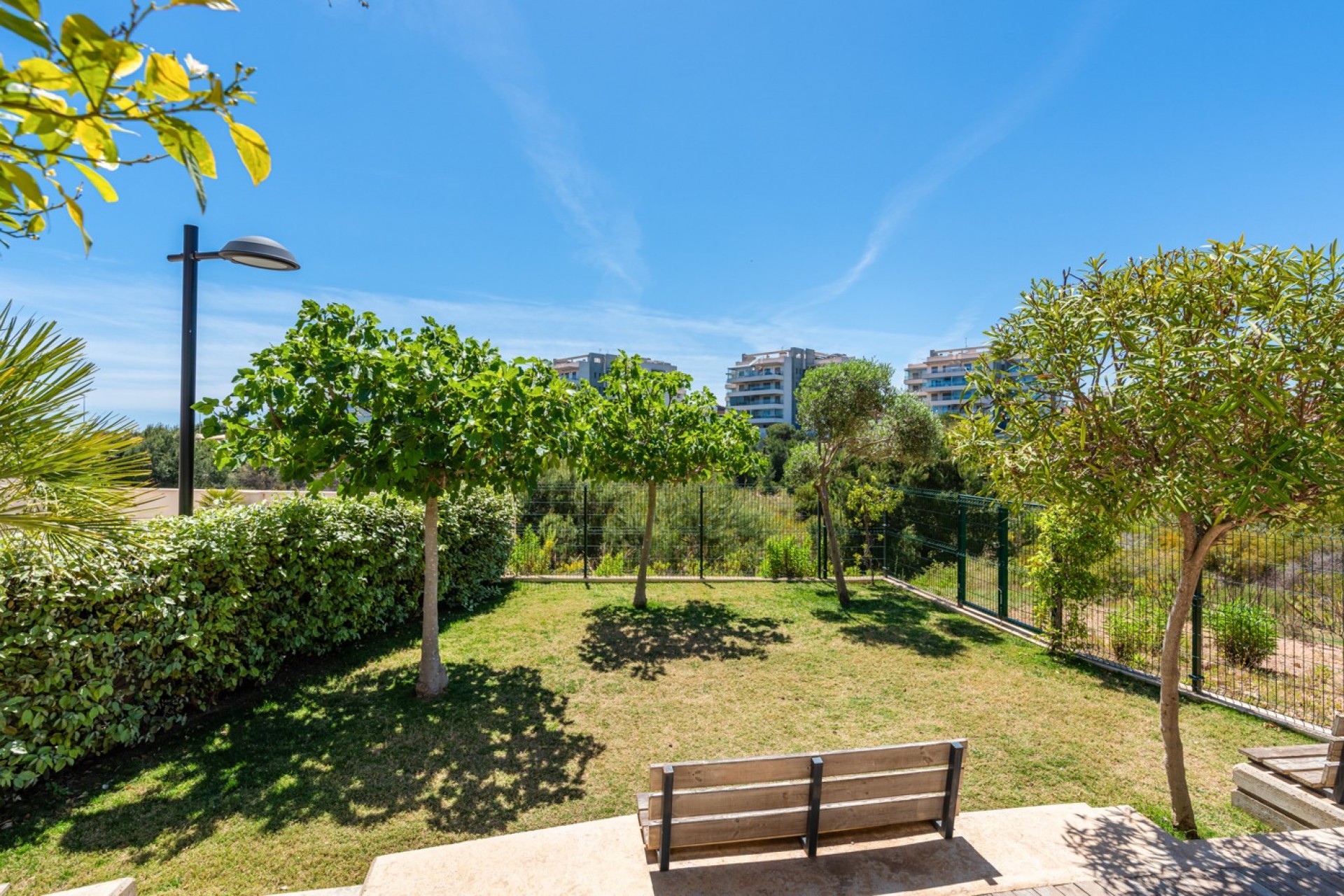 Reventa - Piso -
Orihuela Costa - Los Dolses