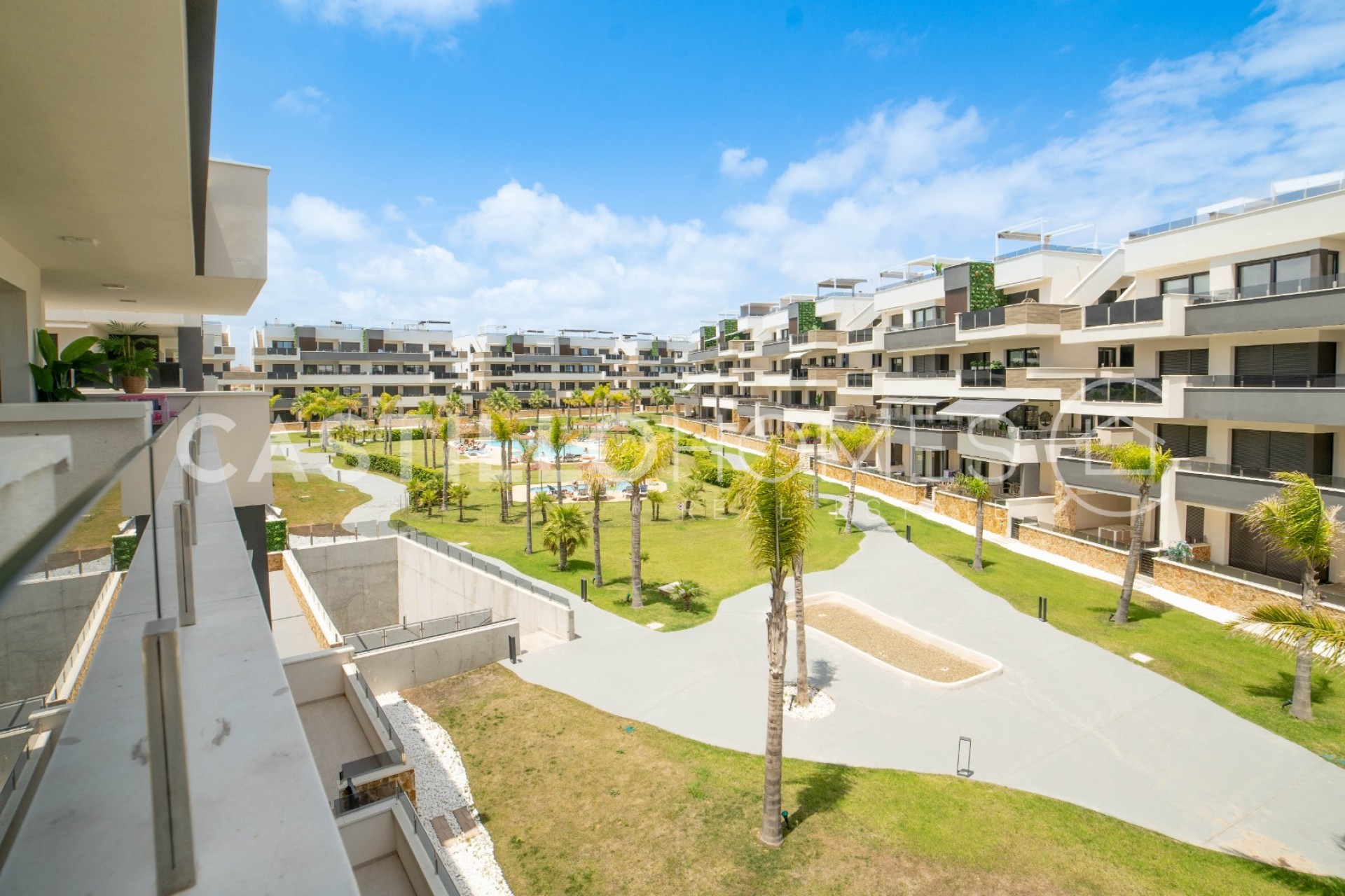 Reventa - Piso -
Orihuela Costa - Playa Flamenca