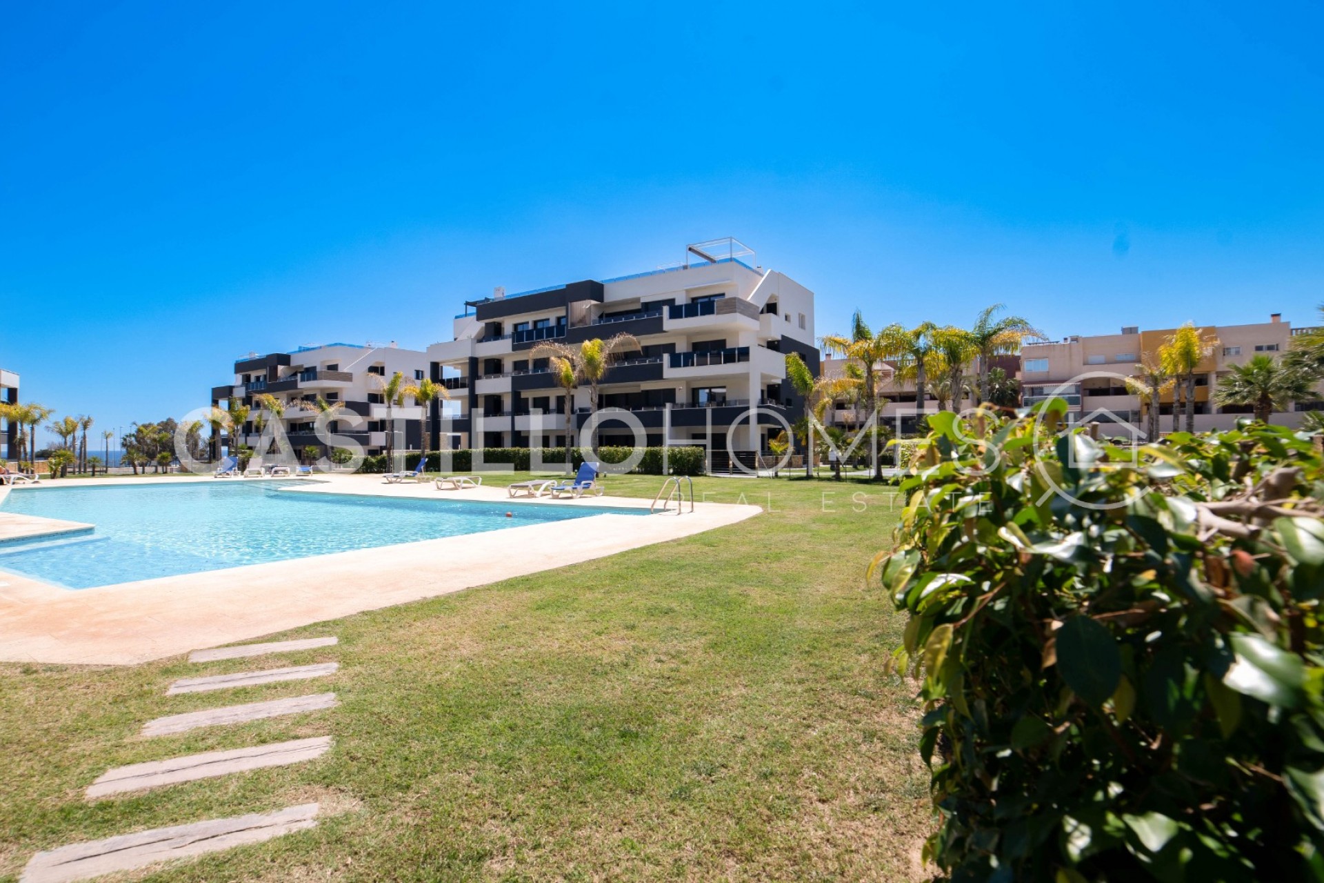 Reventa - Piso -
Orihuela Costa - Playa Flamenca