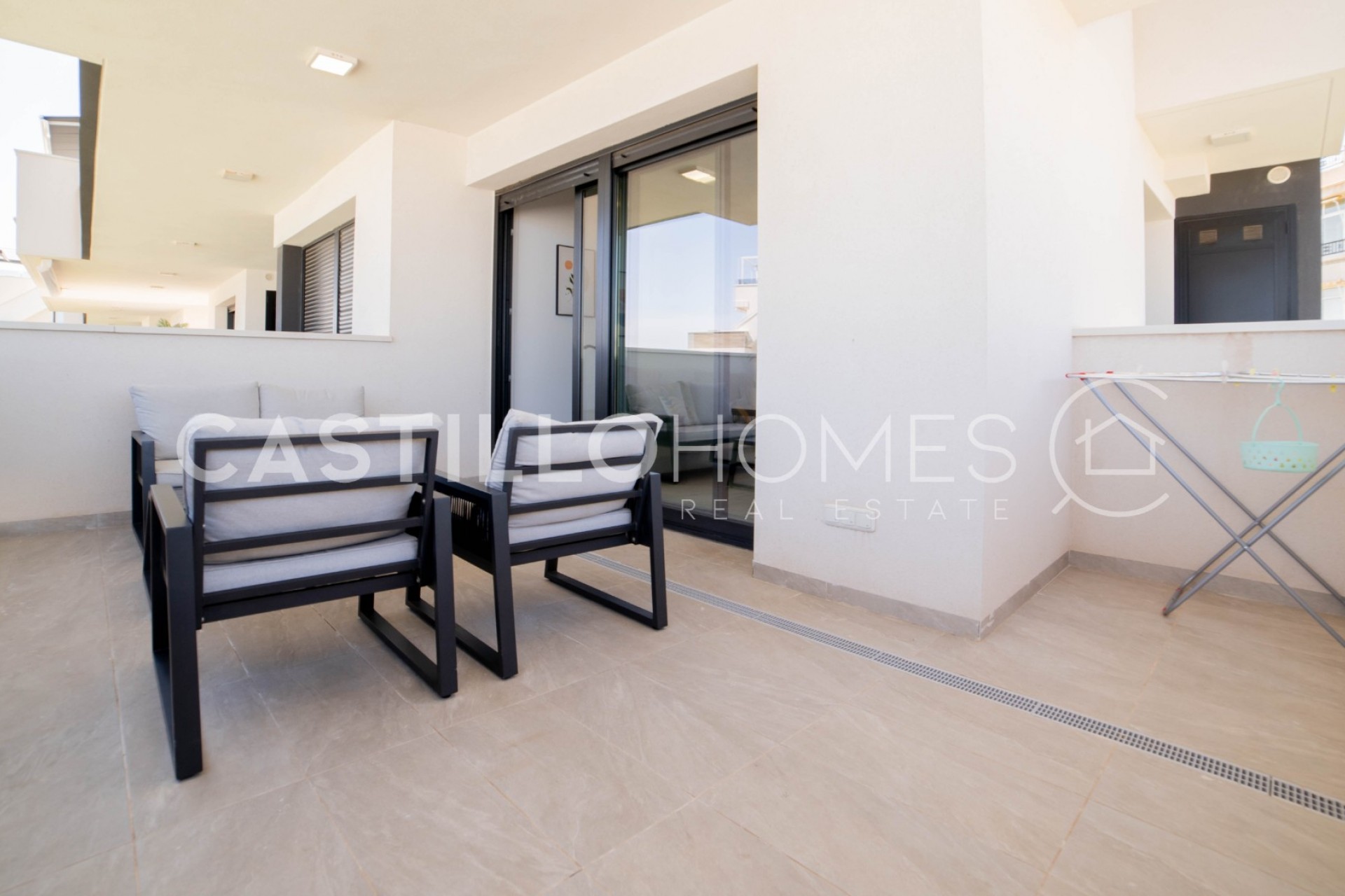 Reventa - Piso -
Orihuela Costa - Playa Flamenca