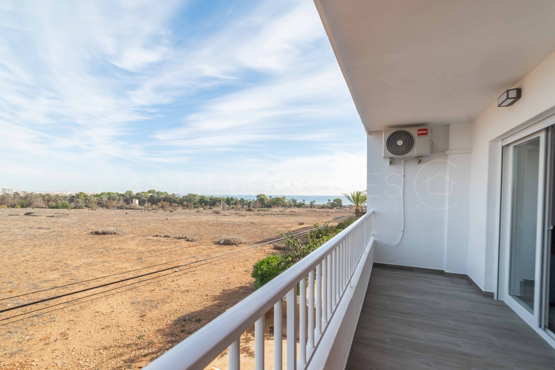 Reventa - Piso -
Orihuela Costa - Punta Prima