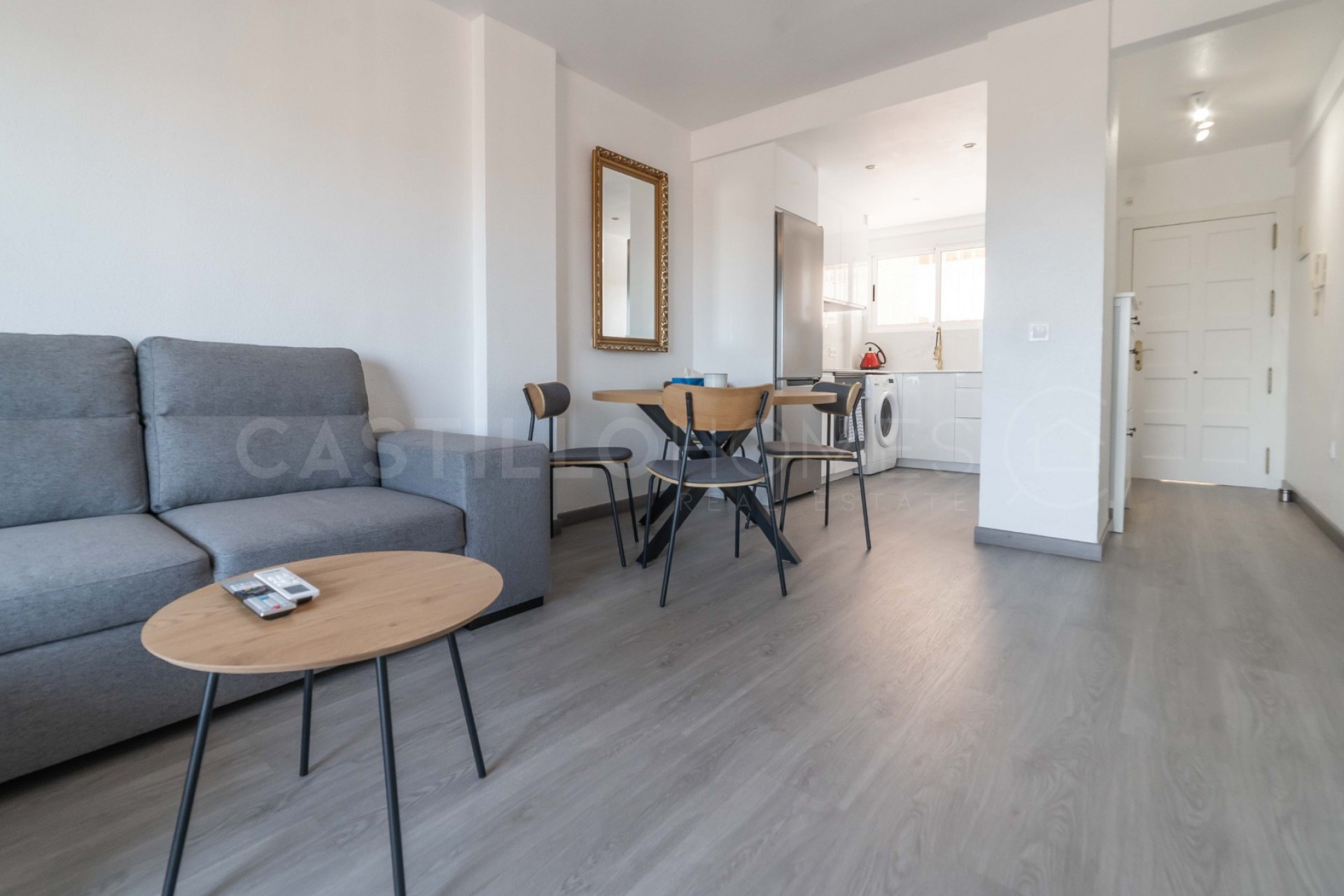 Reventa - Piso -
Orihuela Costa - Punta Prima