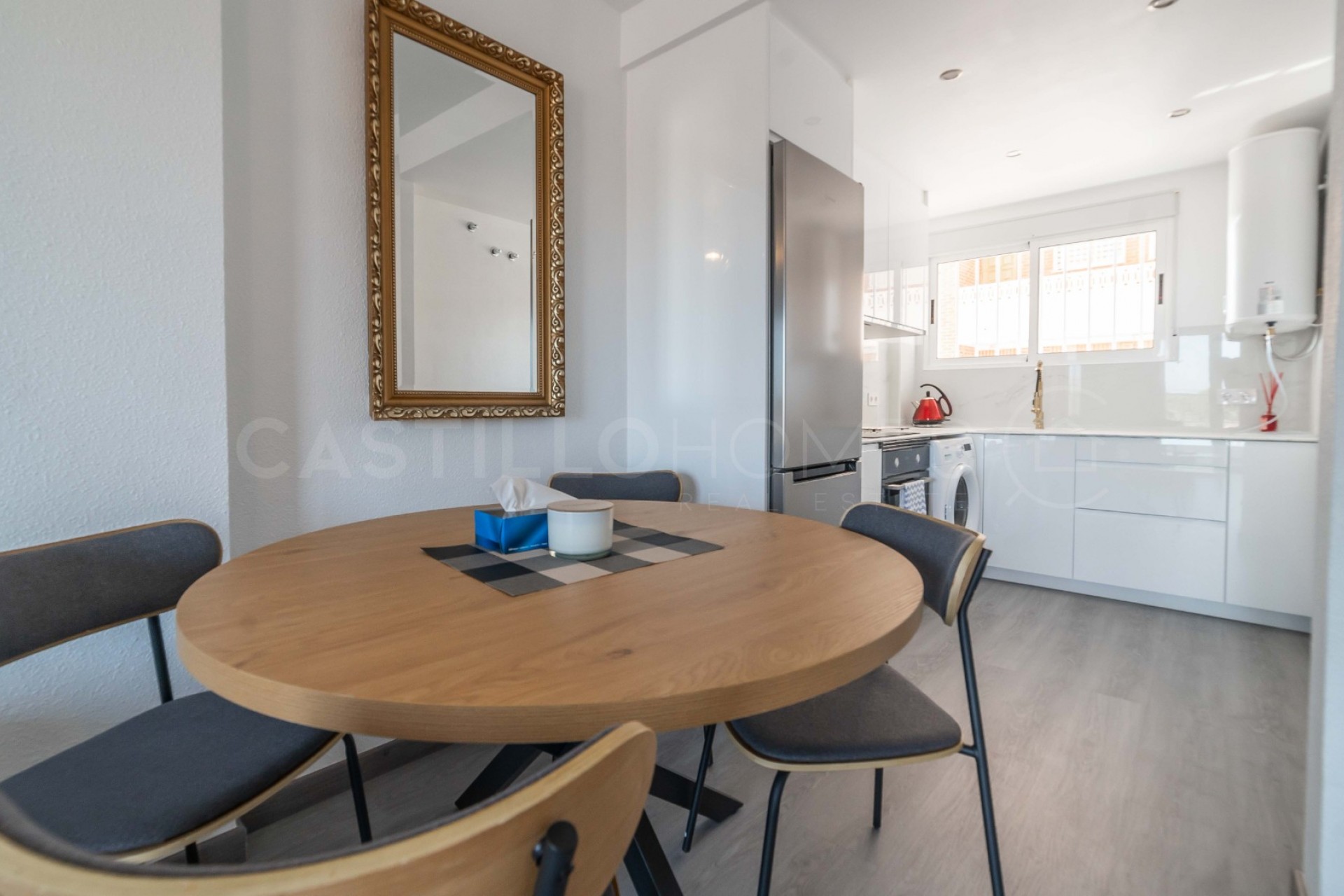 Reventa - Piso -
Orihuela Costa - Punta Prima