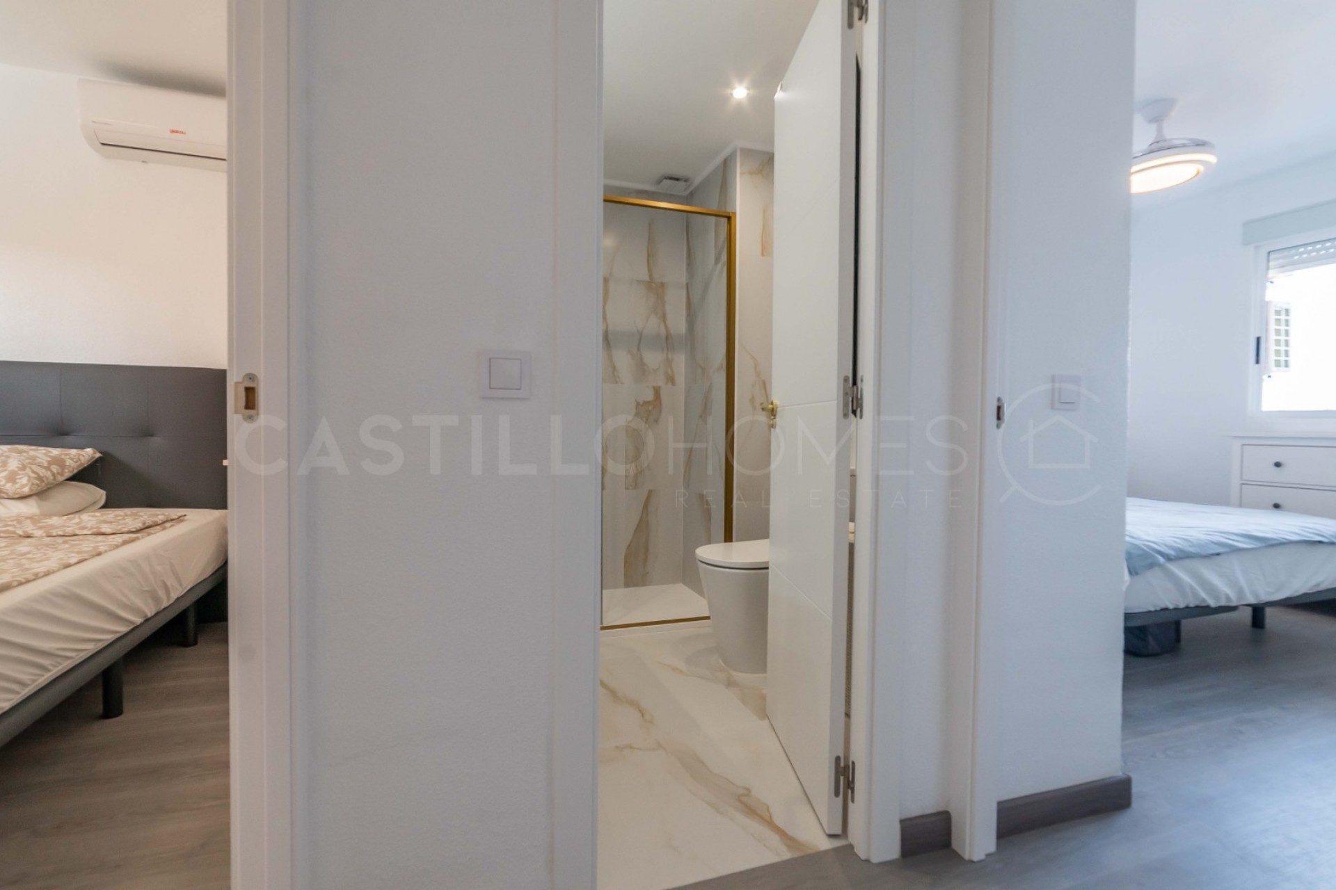 Reventa - Piso -
Orihuela Costa - Punta Prima