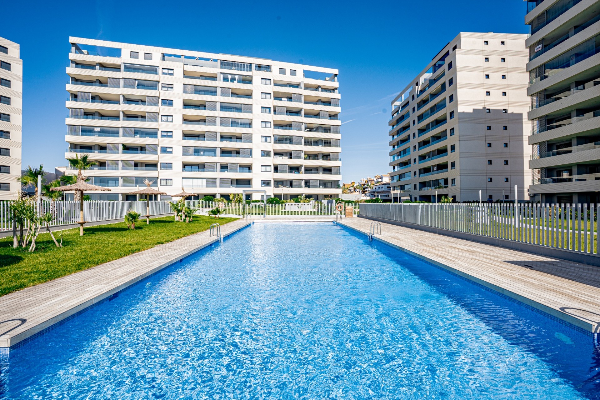 Reventa - Piso -
Orihuela Costa - Punta Prima