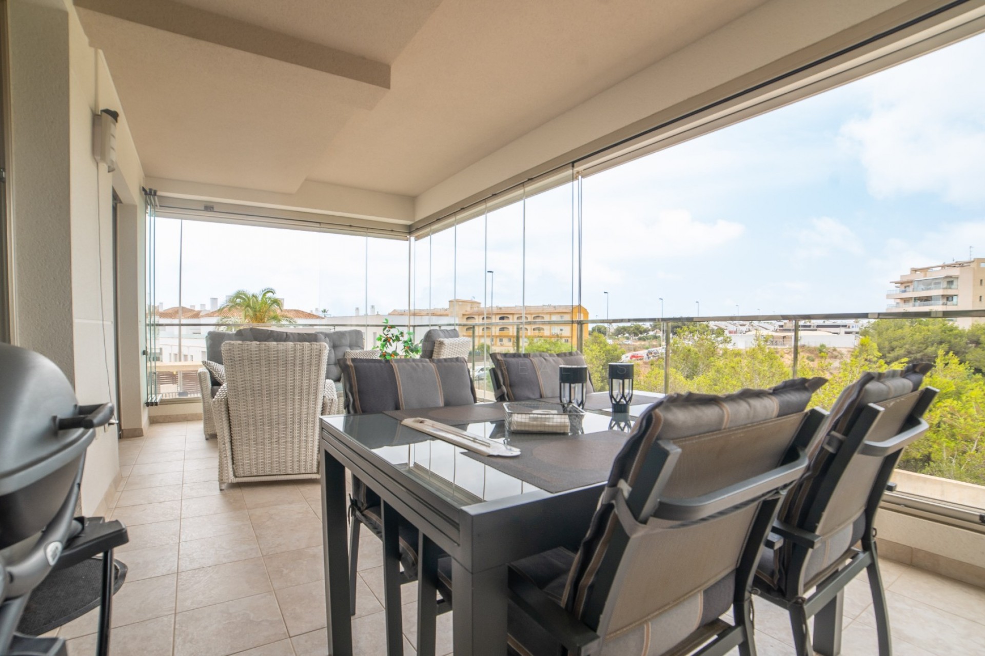 Reventa - Piso -
Orihuela Costa - Villamartín