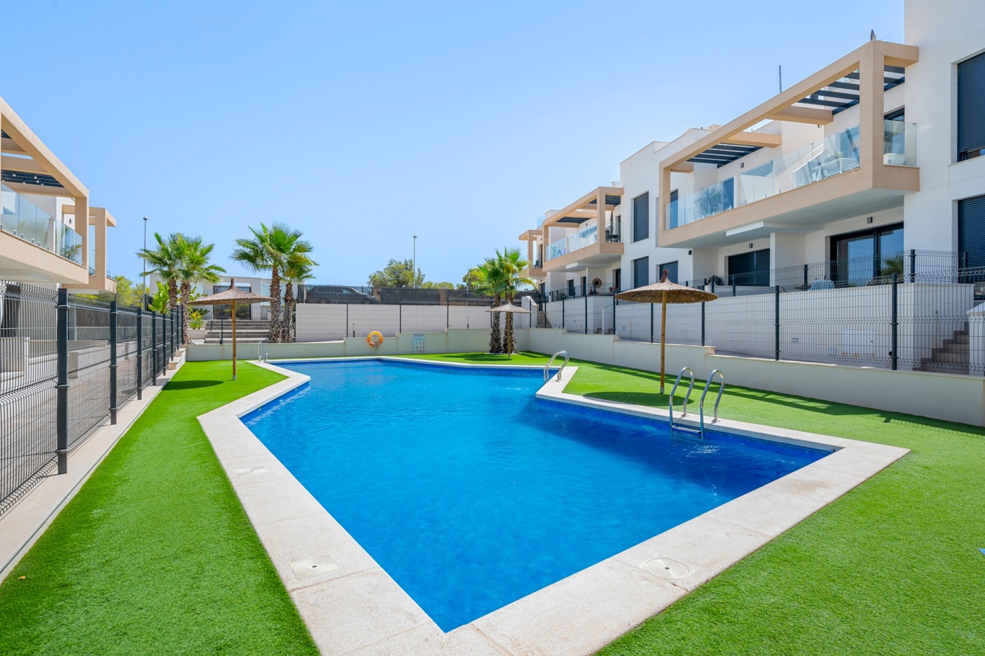 Reventa - Piso -
Orihuela Costa - Villamartín