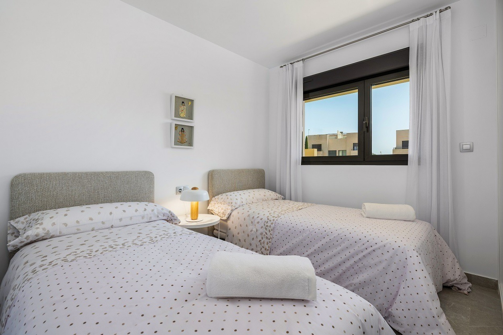 Reventa - Piso -
Orihuela Costa