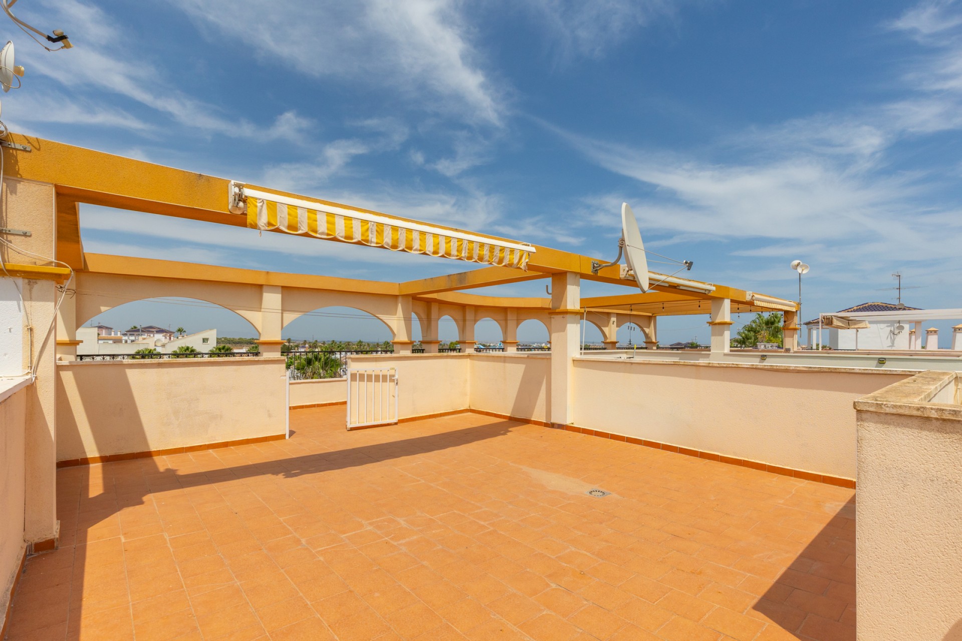 Reventa - Piso -
Orihuela - Villamartin