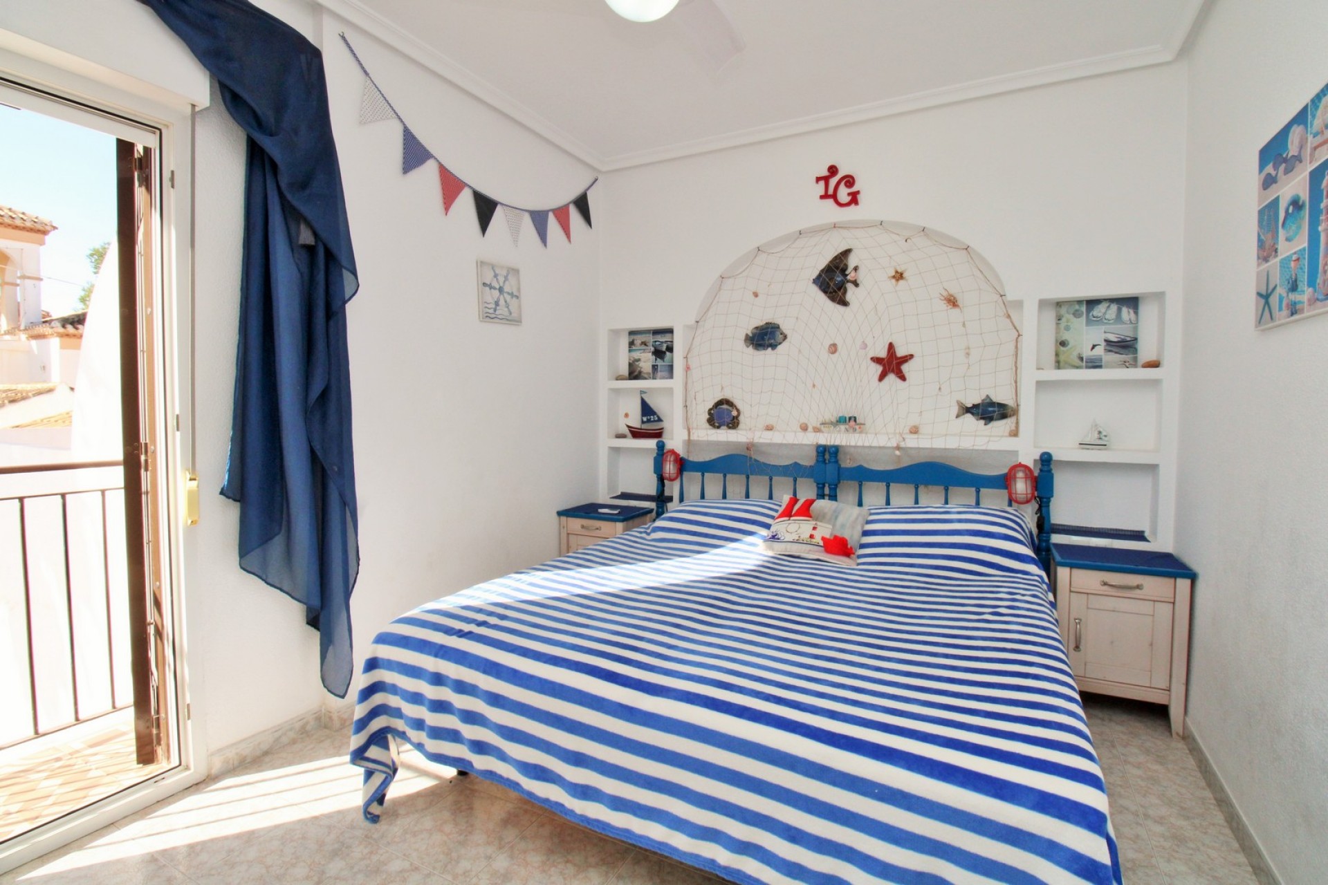 Reventa - Piso -
Playa Flamenca