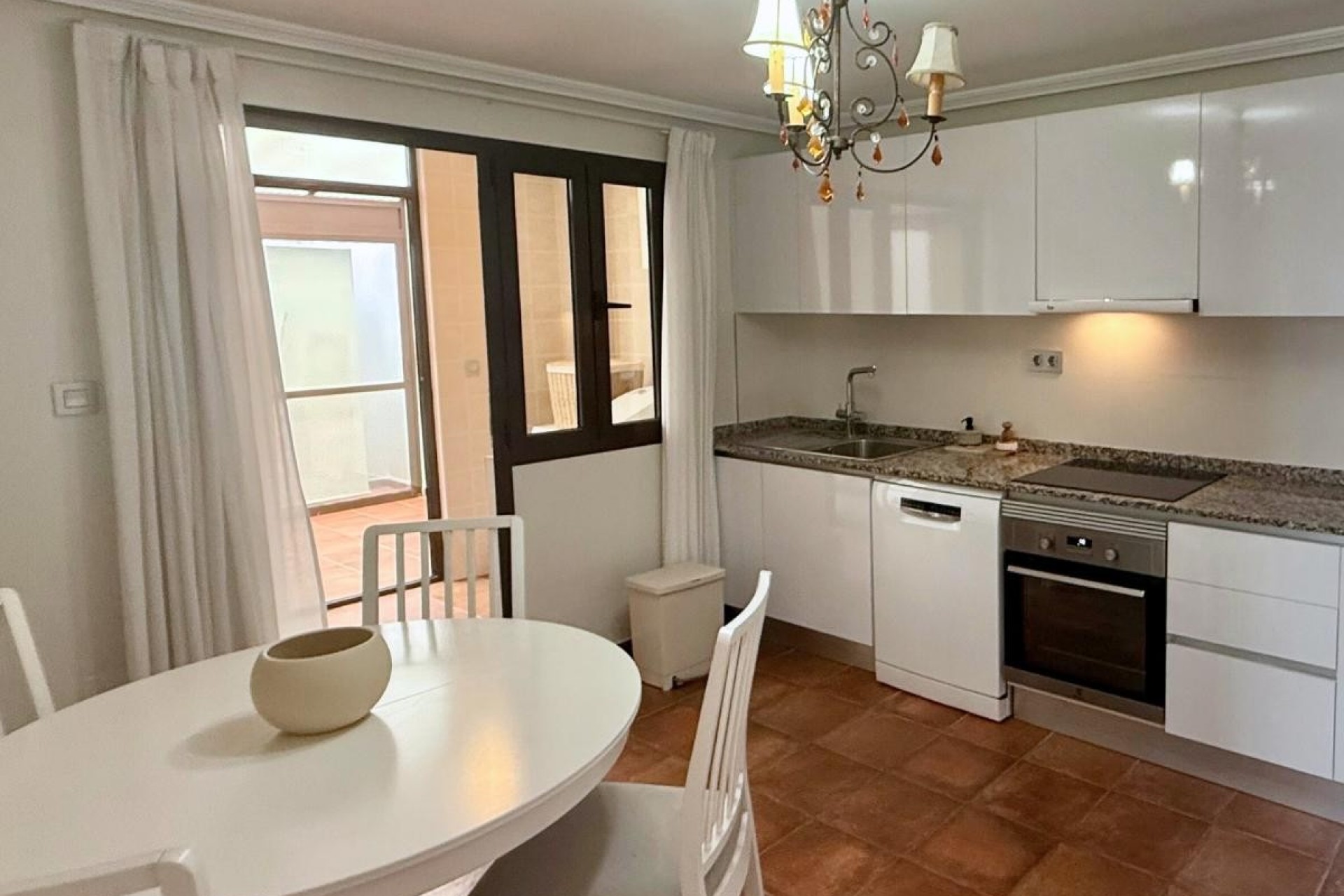 Reventa - Piso -
San Miguel de Salinas