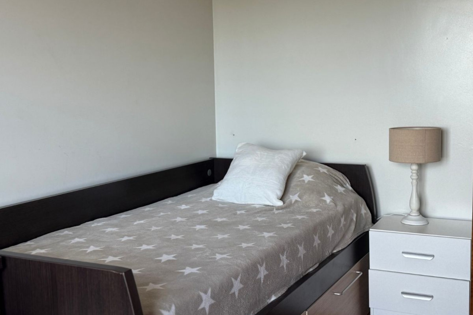 Reventa - Piso -
San Miguel de Salinas