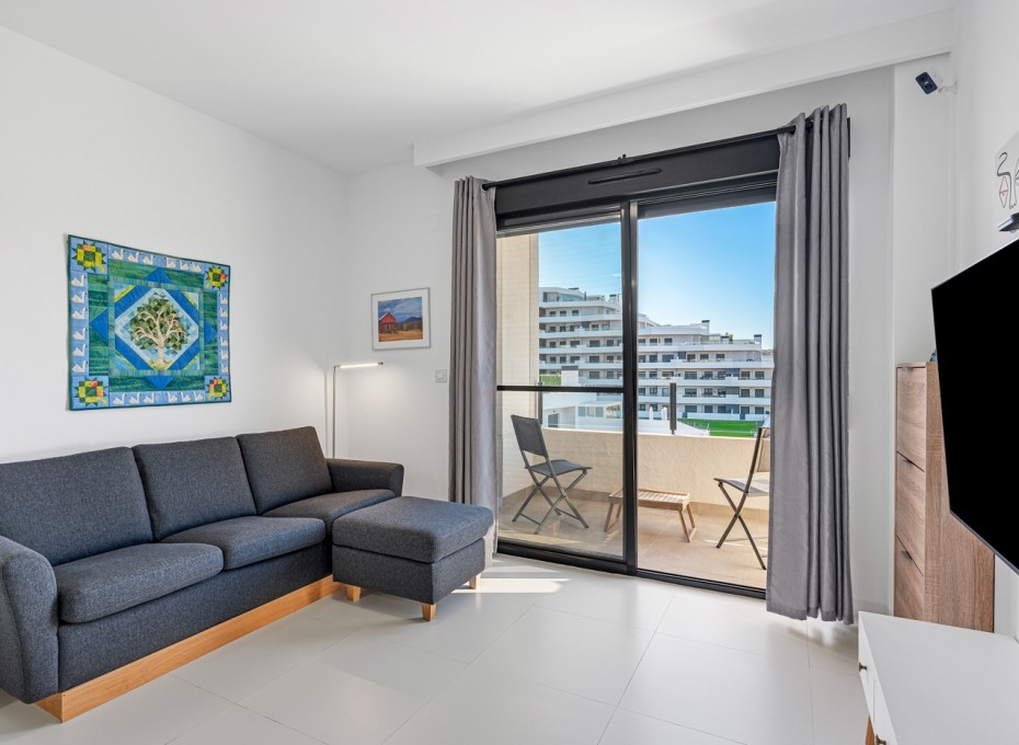 Reventa - Piso -
San Miguel de Salinas