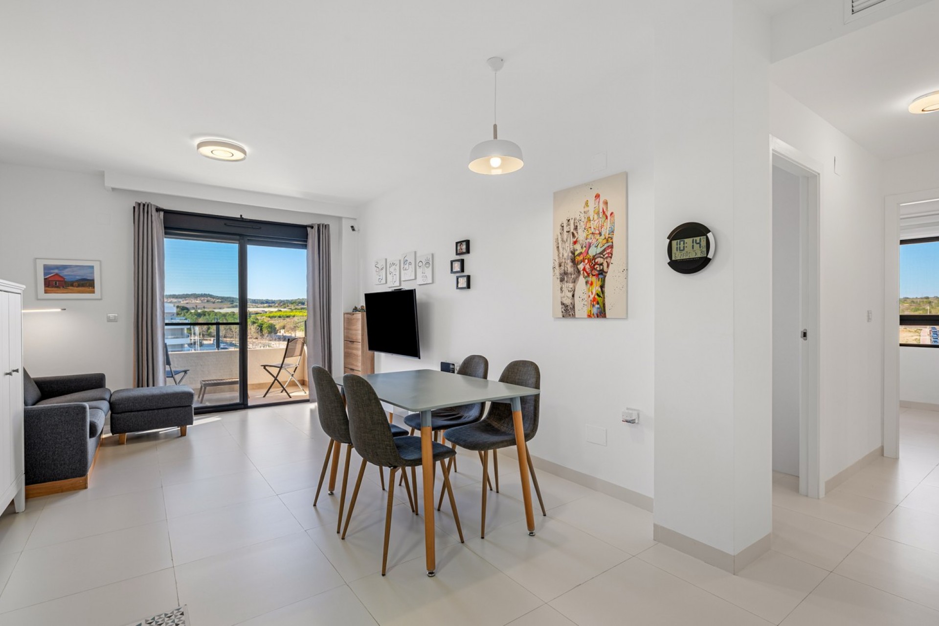 Reventa - Piso -
San Miguel de Salinas