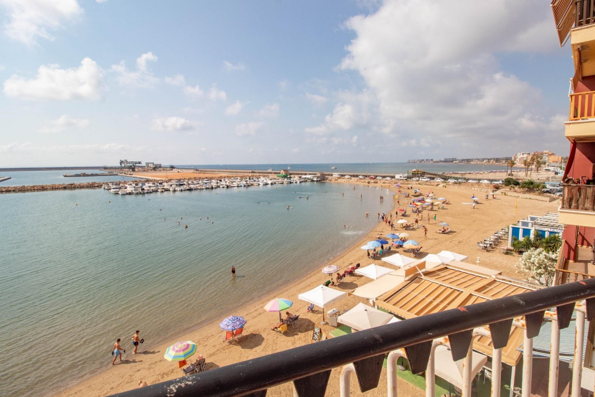 Reventa - Piso -
Torrevieja - Acequion