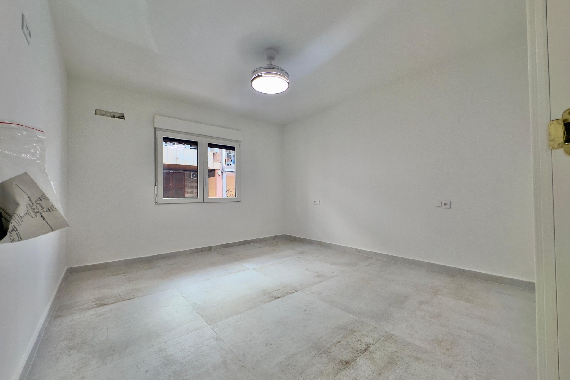 Reventa - Piso -
Torrevieja - Acequion