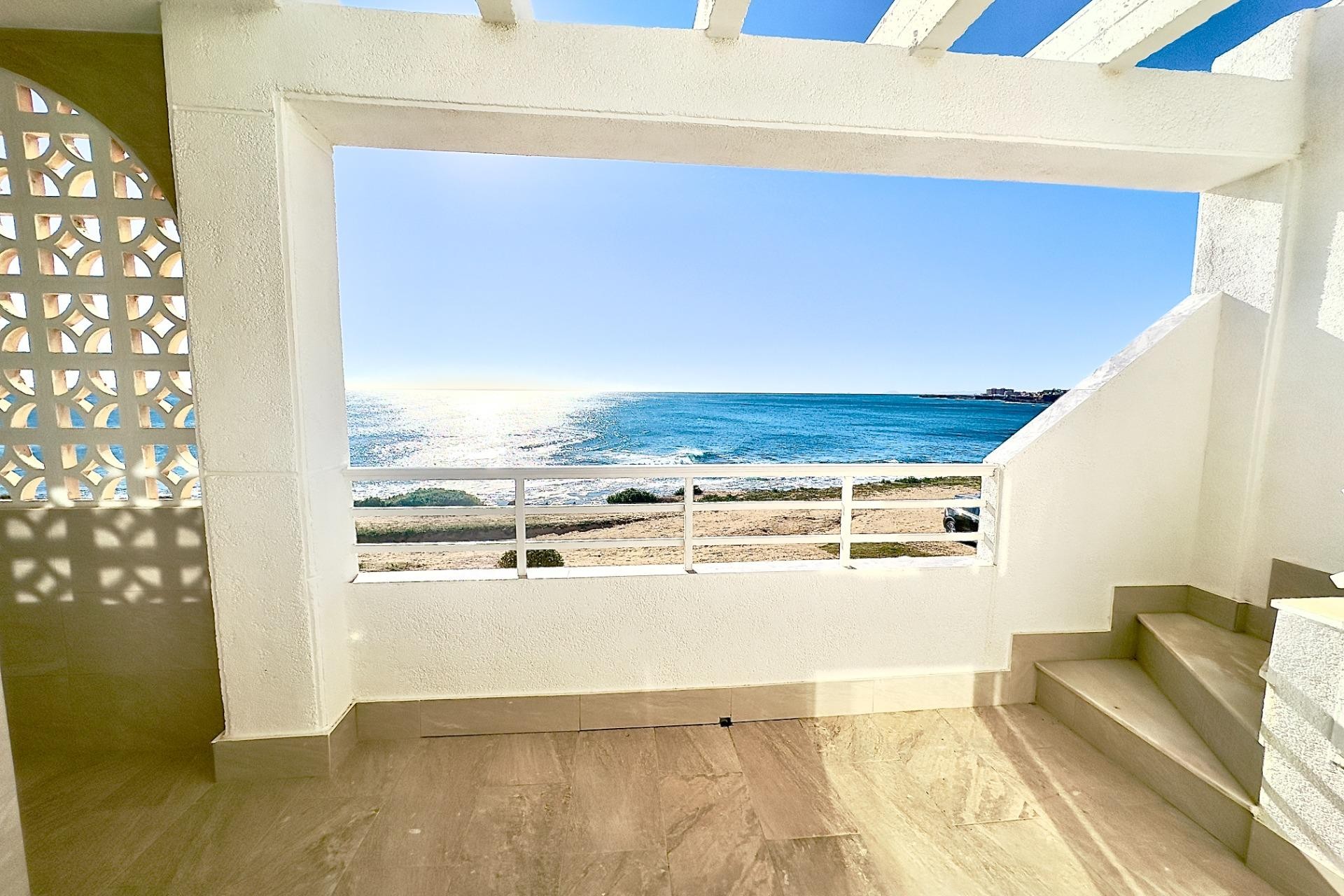 Reventa - Piso -
Torrevieja - Cabo Cervera