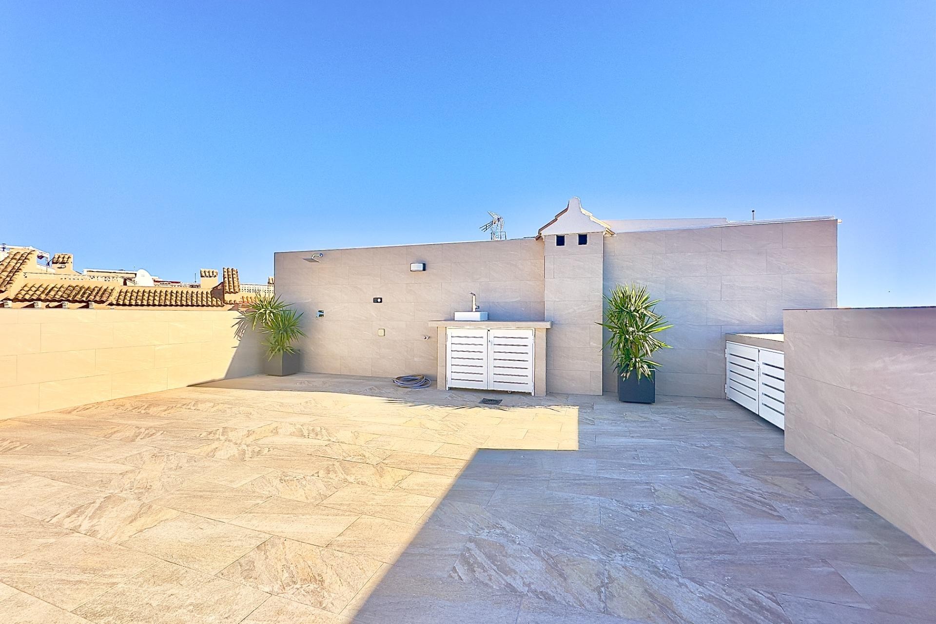 Reventa - Piso -
Torrevieja - Cabo Cervera