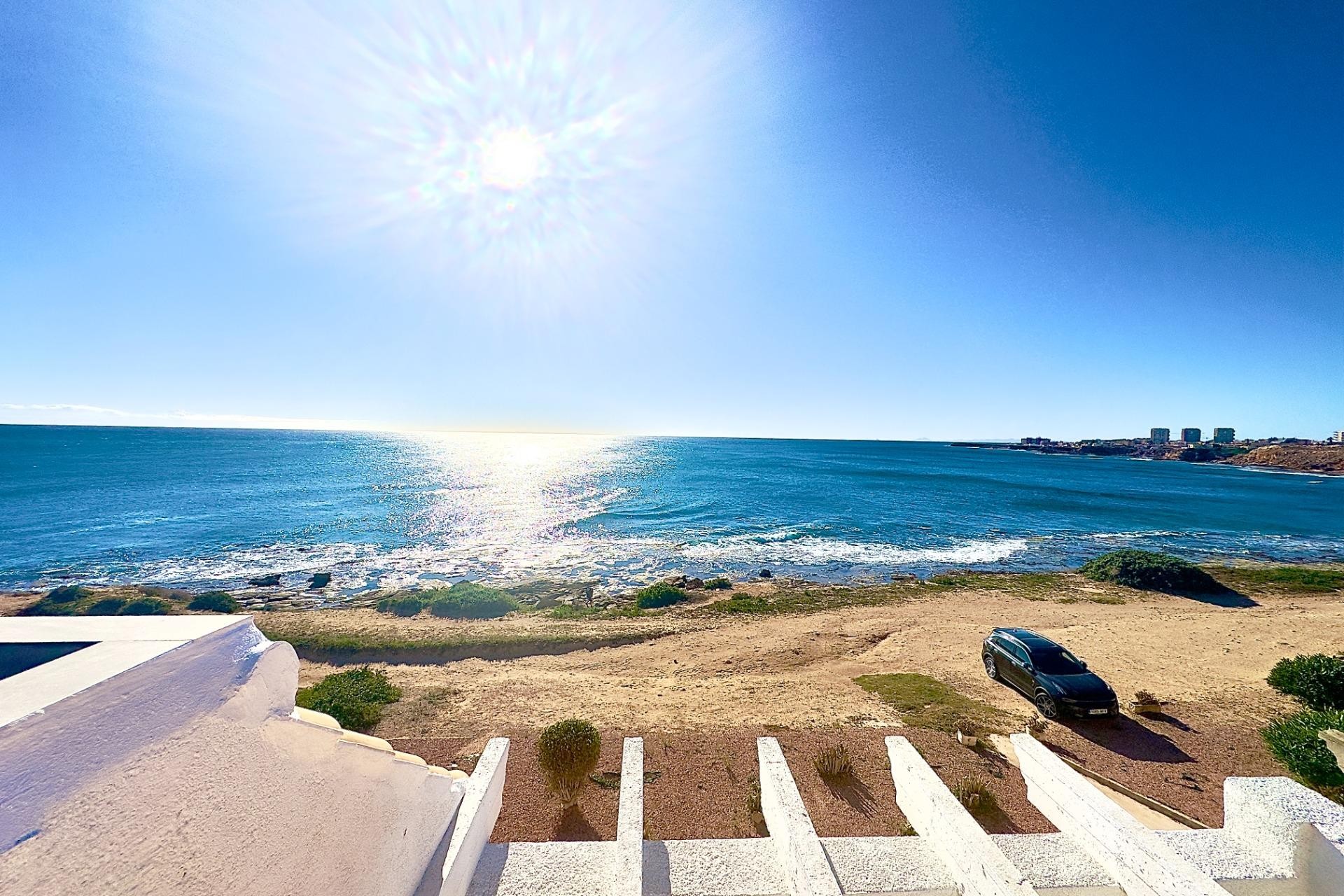 Reventa - Piso -
Torrevieja - Cabo Cervera