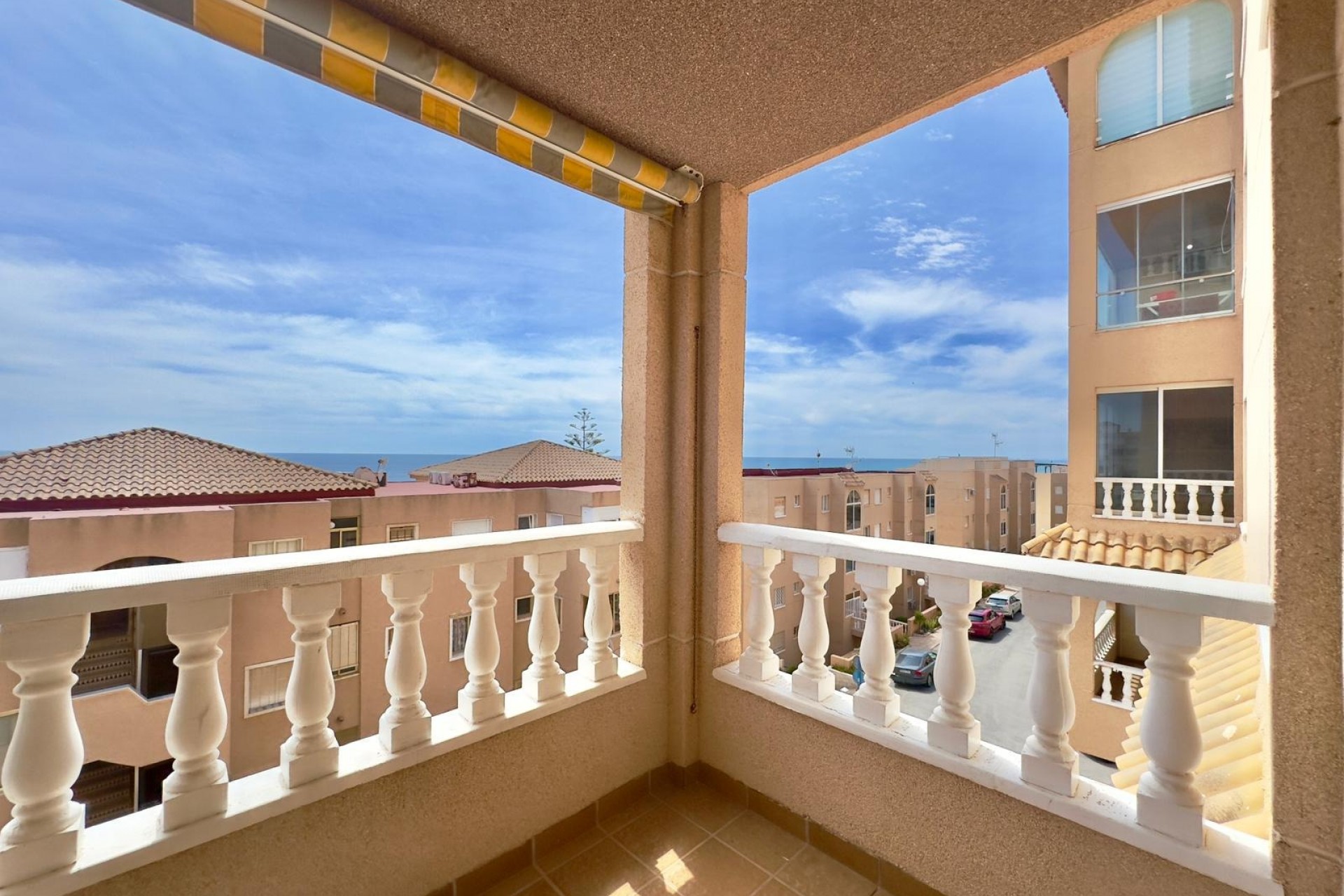 Reventa - Piso -
Torrevieja - Cabo Cervera