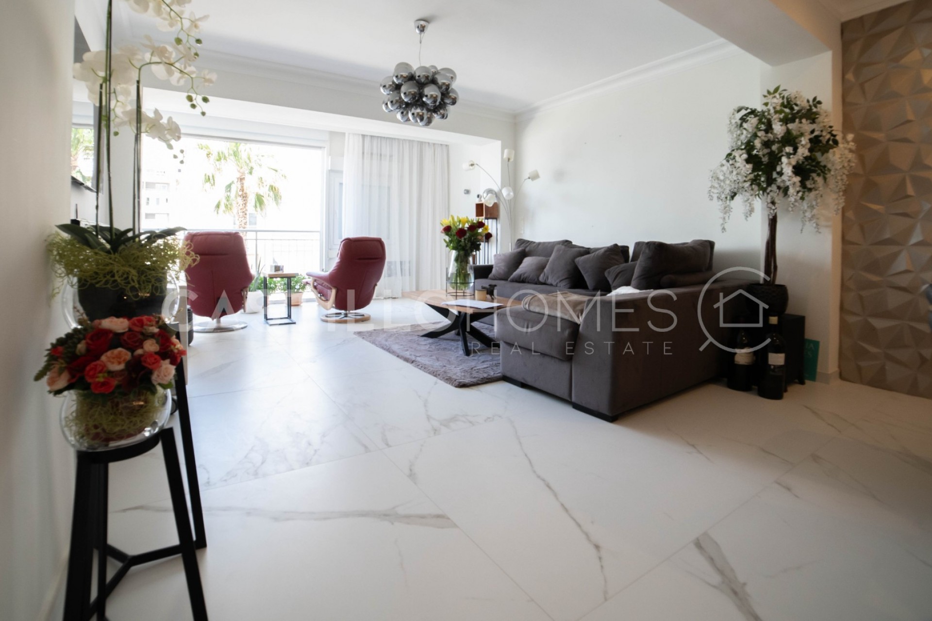 Reventa - Piso -
Torrevieja - Centro