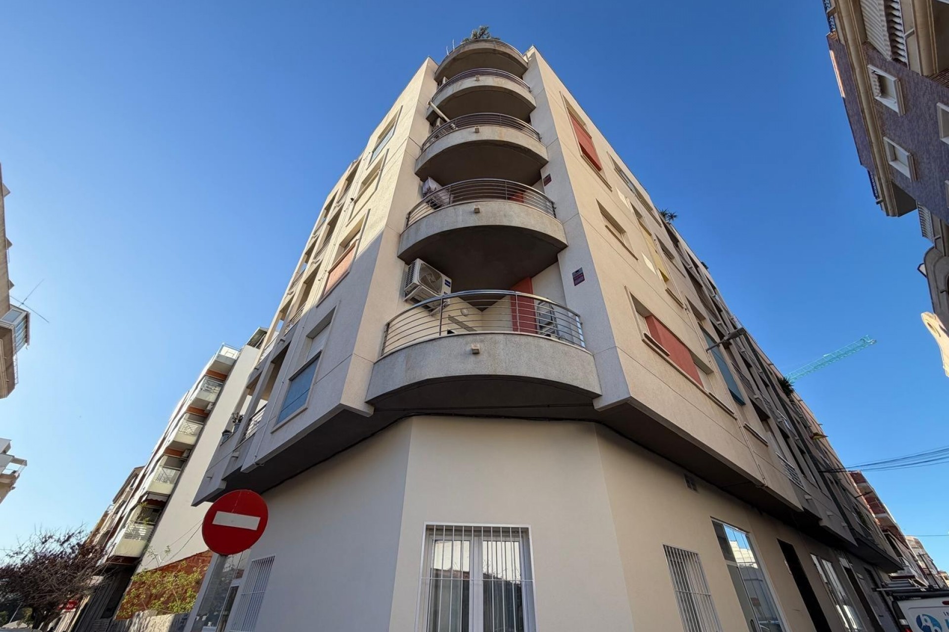 Reventa - Piso -
Torrevieja - Centro