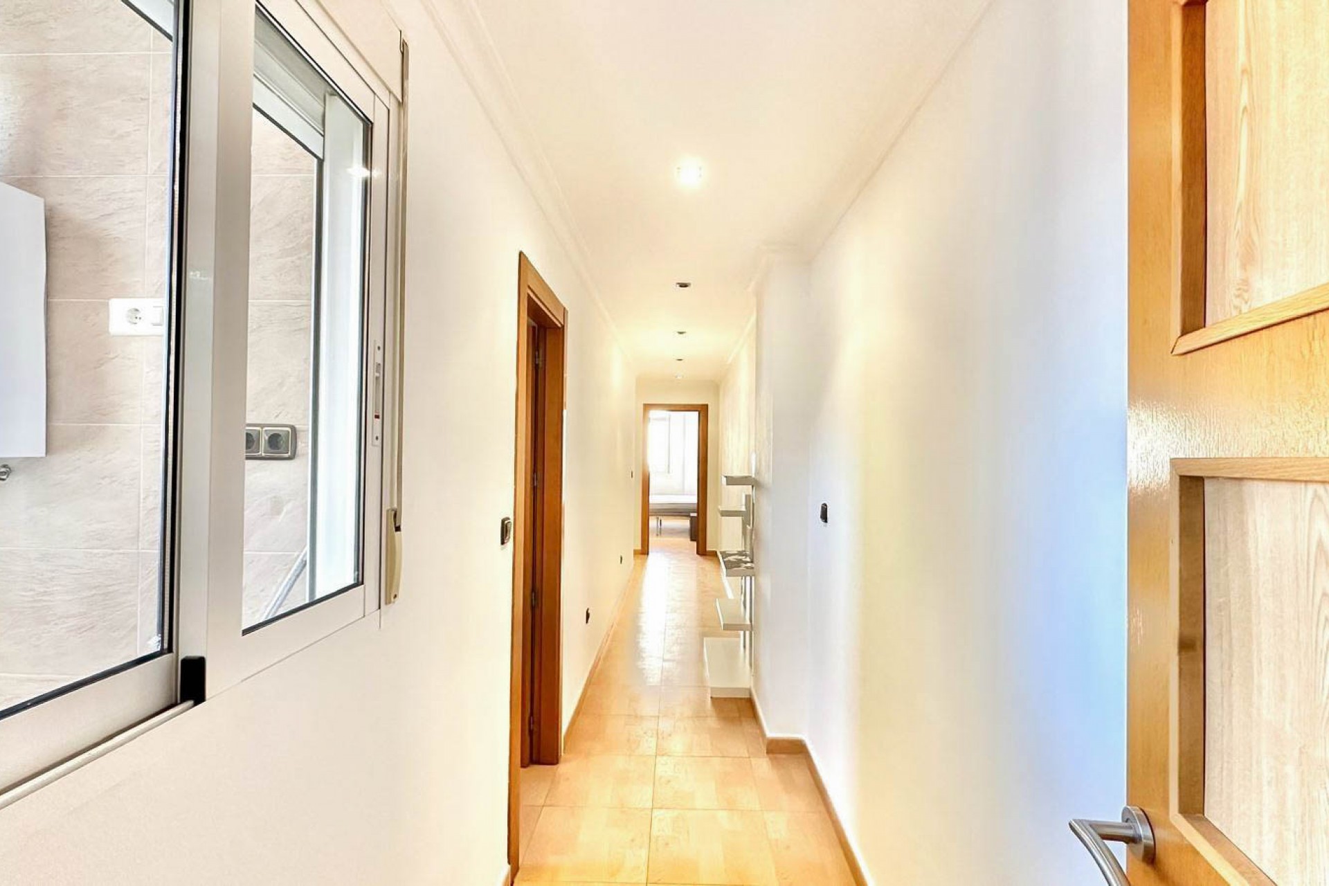 Reventa - Piso -
Torrevieja - Centro