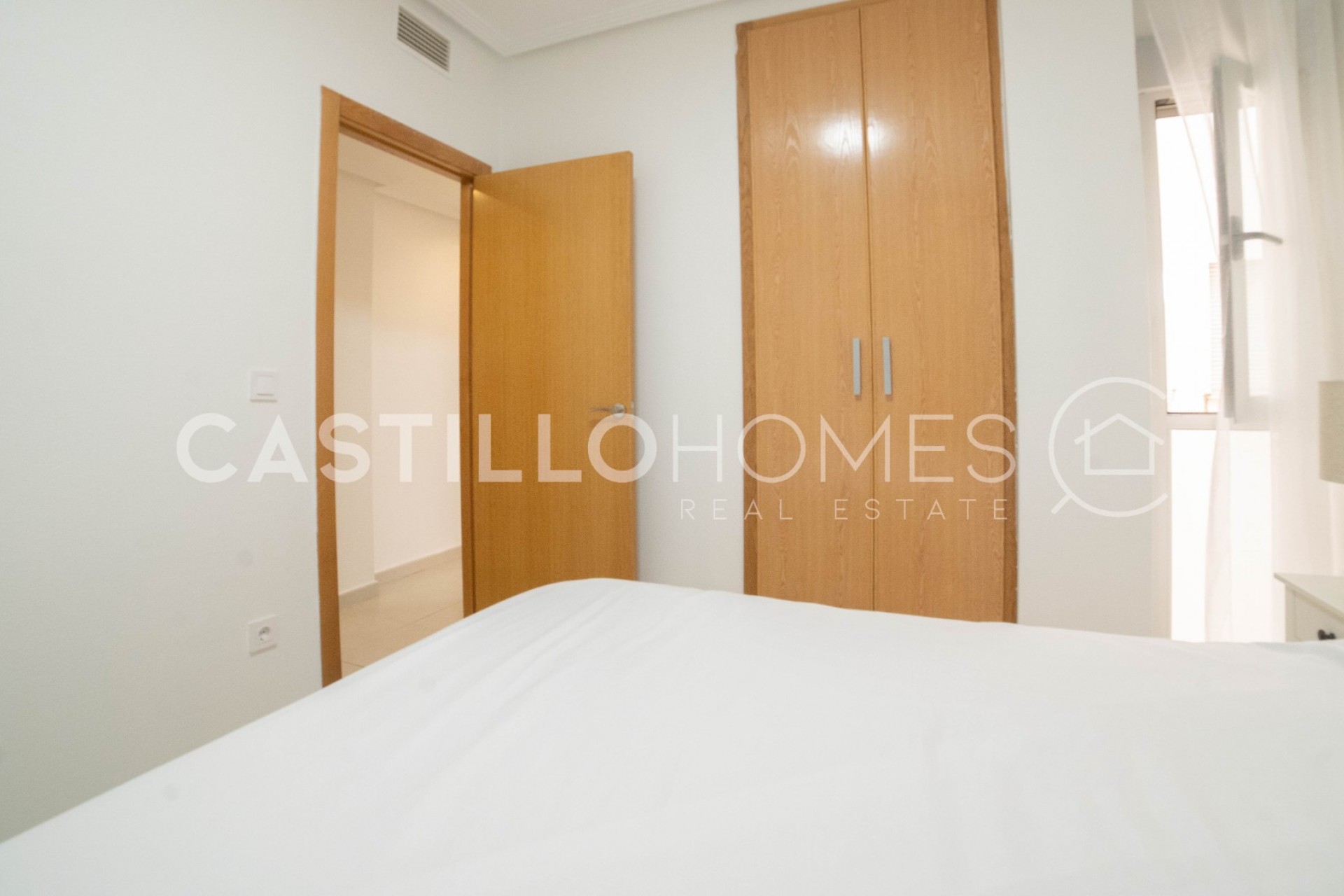 Reventa - Piso -
Torrevieja - Centro