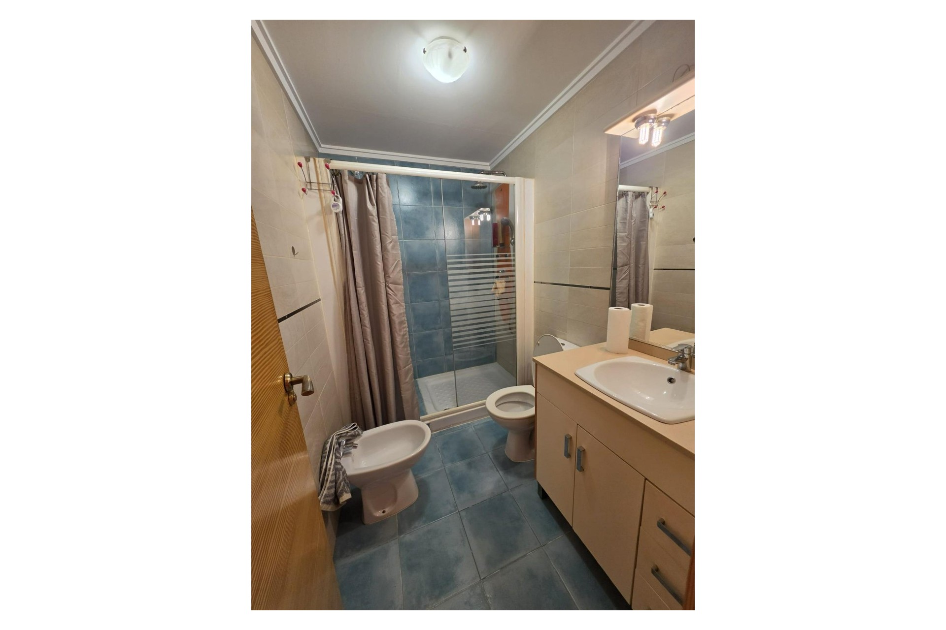 Reventa - Piso -
Torrevieja - Habaneras