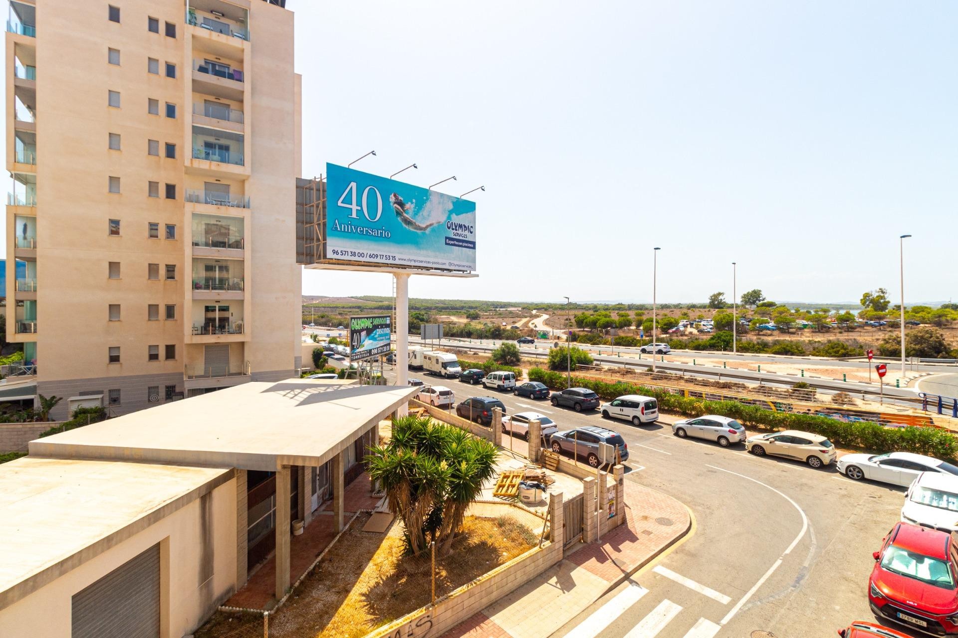 Reventa - Piso -
Torrevieja - La Mata pueblo