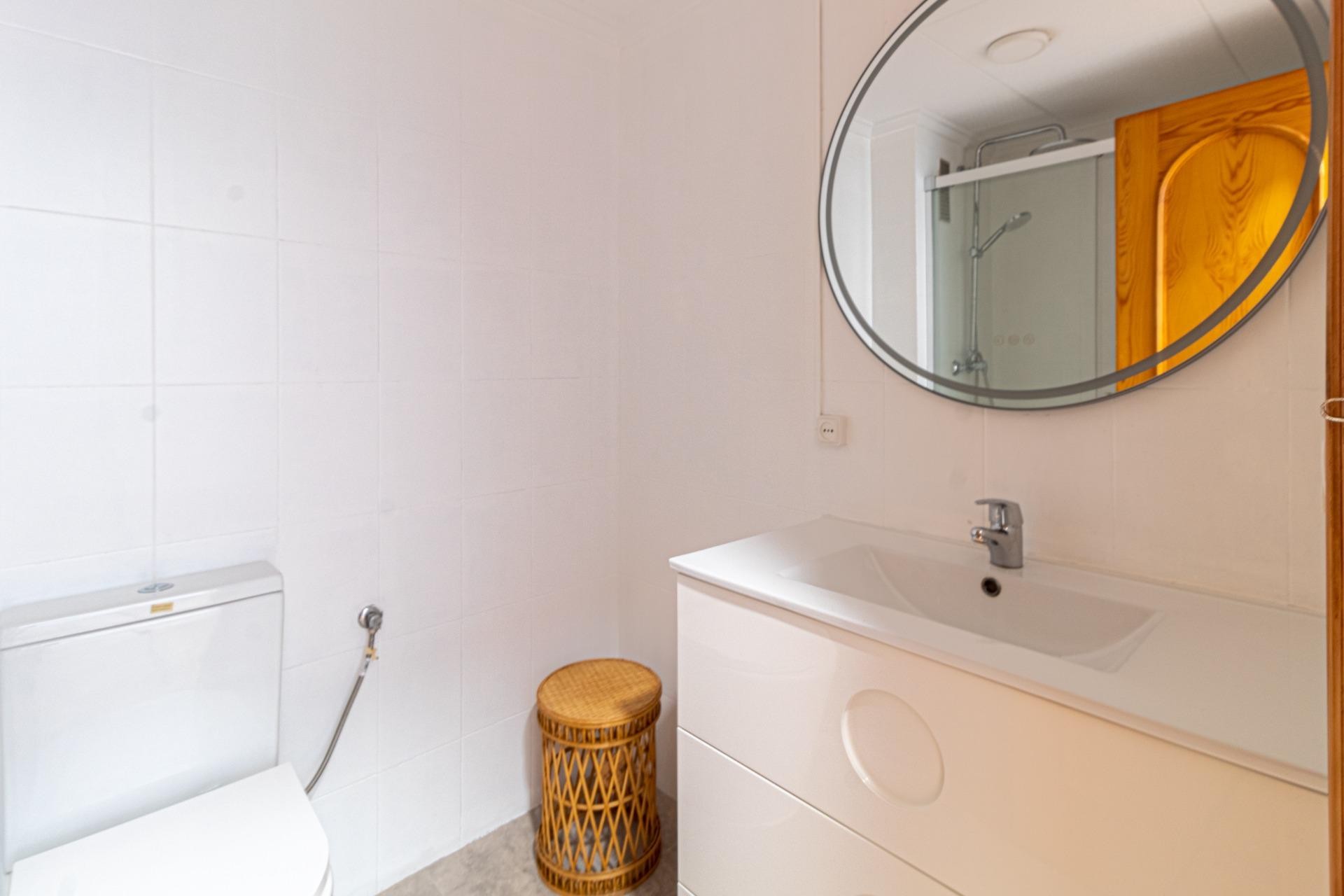 Reventa - Piso -
Torrevieja - La Mata pueblo