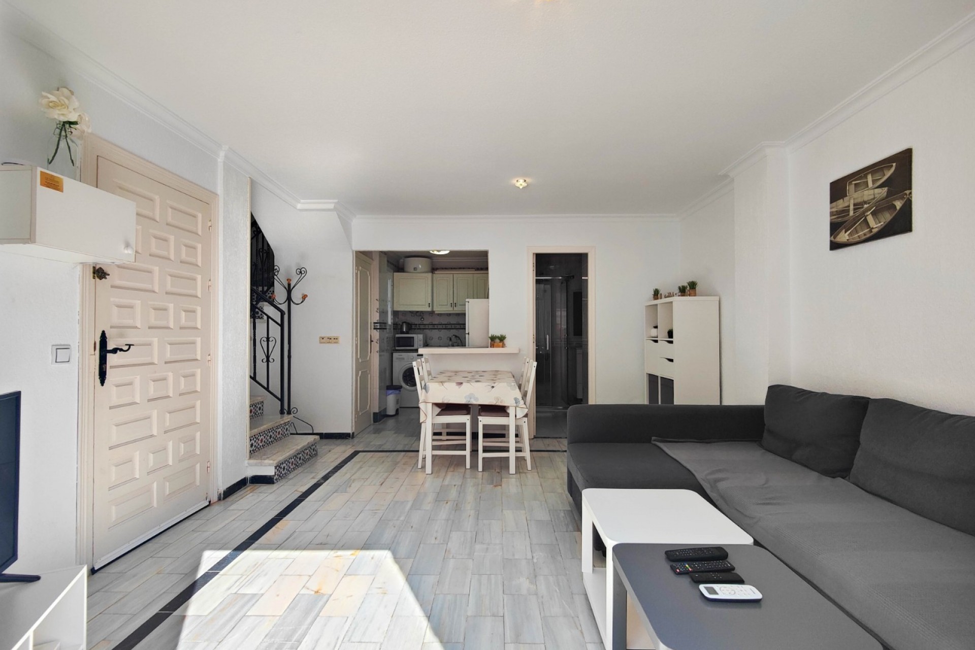 Reventa - Piso -
Torrevieja - La Mata