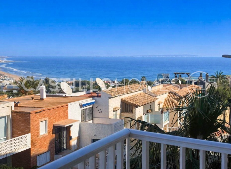 Reventa - Piso -
Torrevieja - La Mata