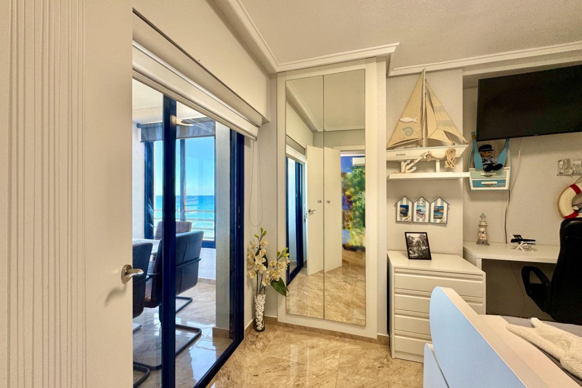 Reventa - Piso -
Torrevieja - La Mata