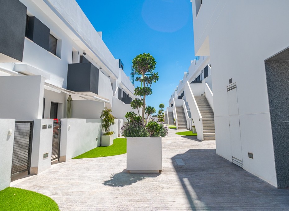 Reventa - Piso -
Torrevieja - LOS BALCONES - LOS ALTOS
