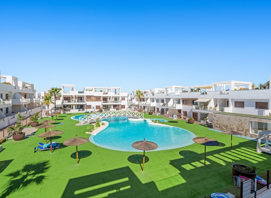 Reventa - Piso -
Torrevieja - Los Balcones