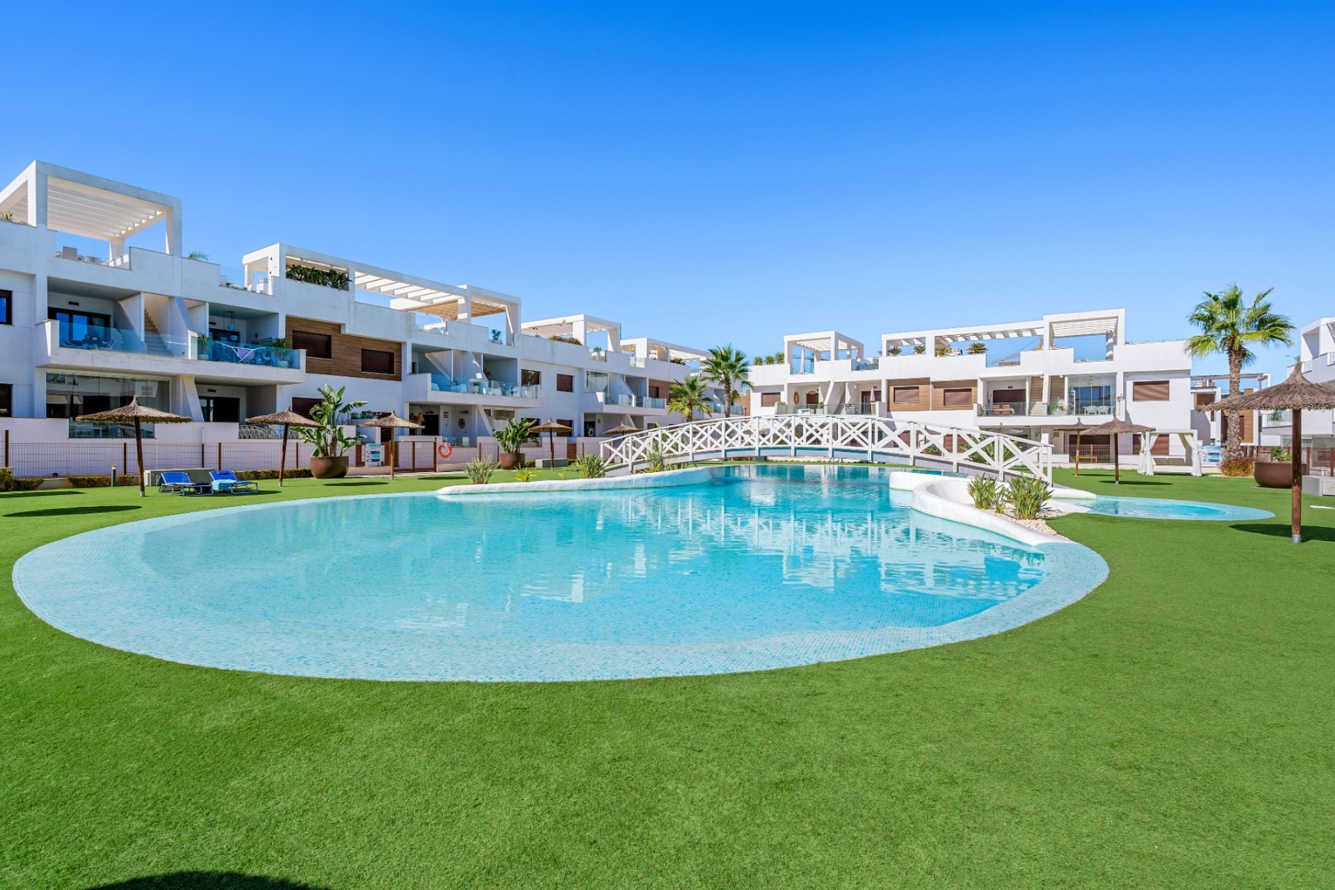 Reventa - Piso -
Torrevieja - Los Balcones