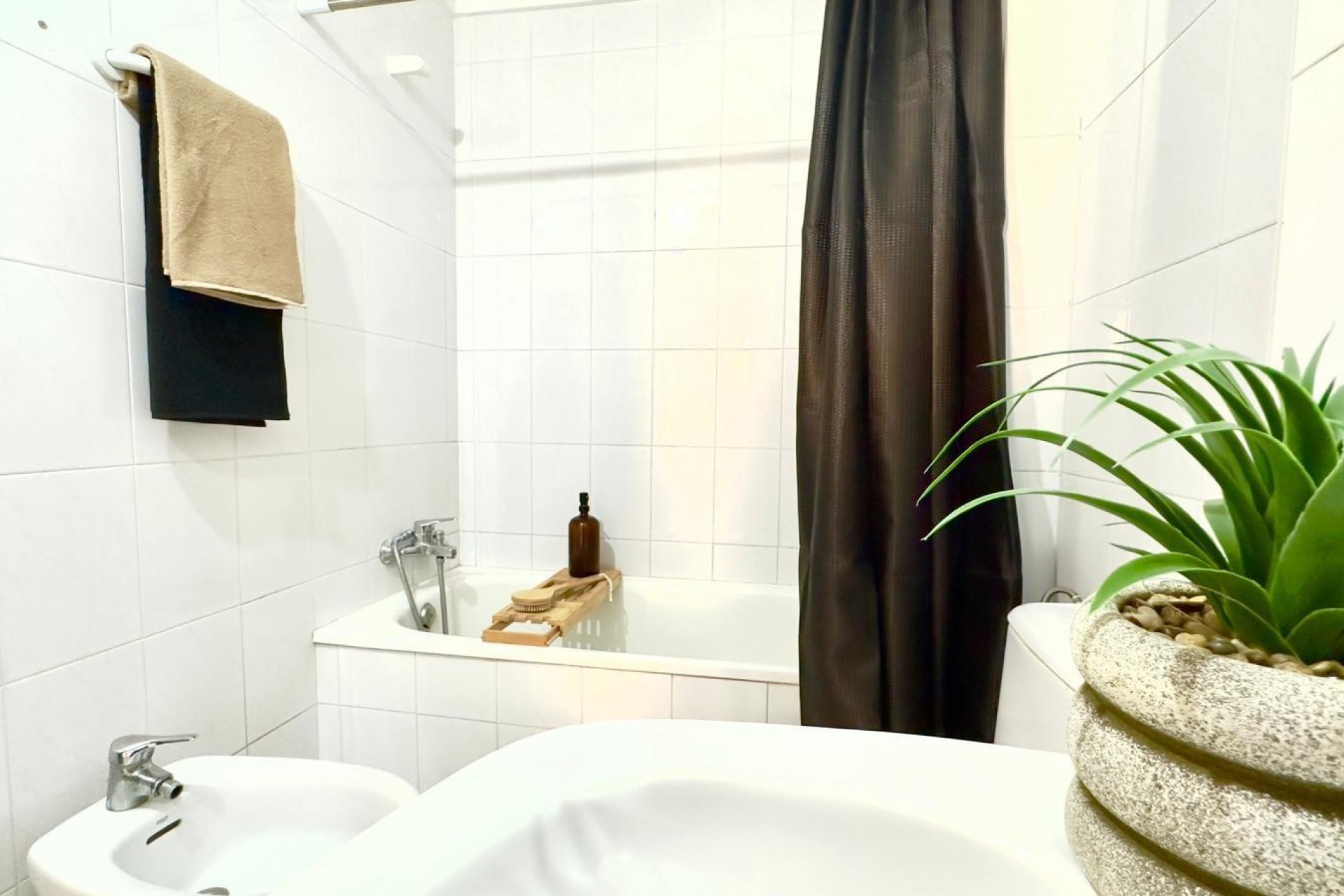 Reventa - Piso -
Torrevieja - Nueva Torrevieja - Aguas Nuevas