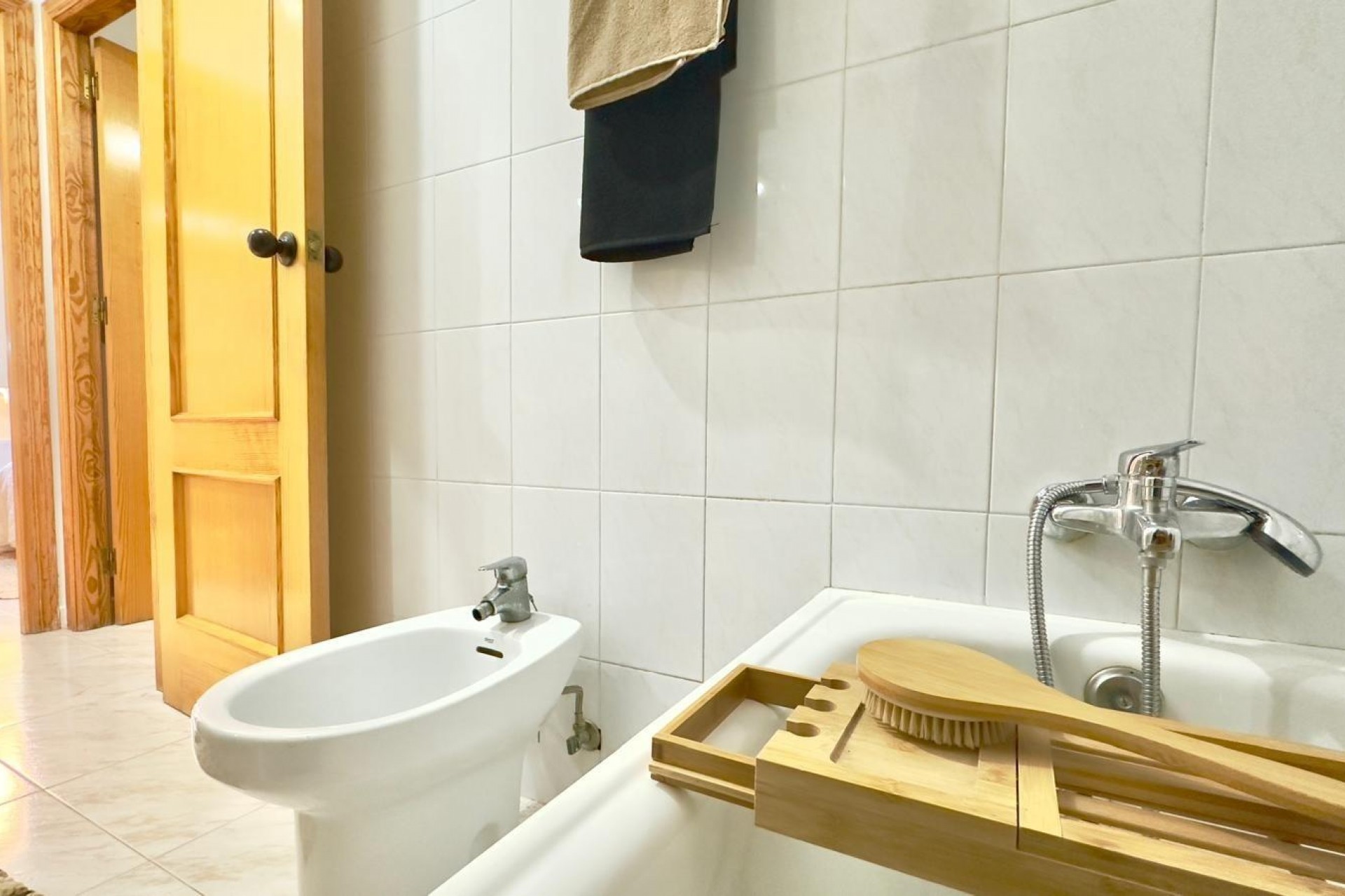 Reventa - Piso -
Torrevieja - Nueva Torrevieja - Aguas Nuevas