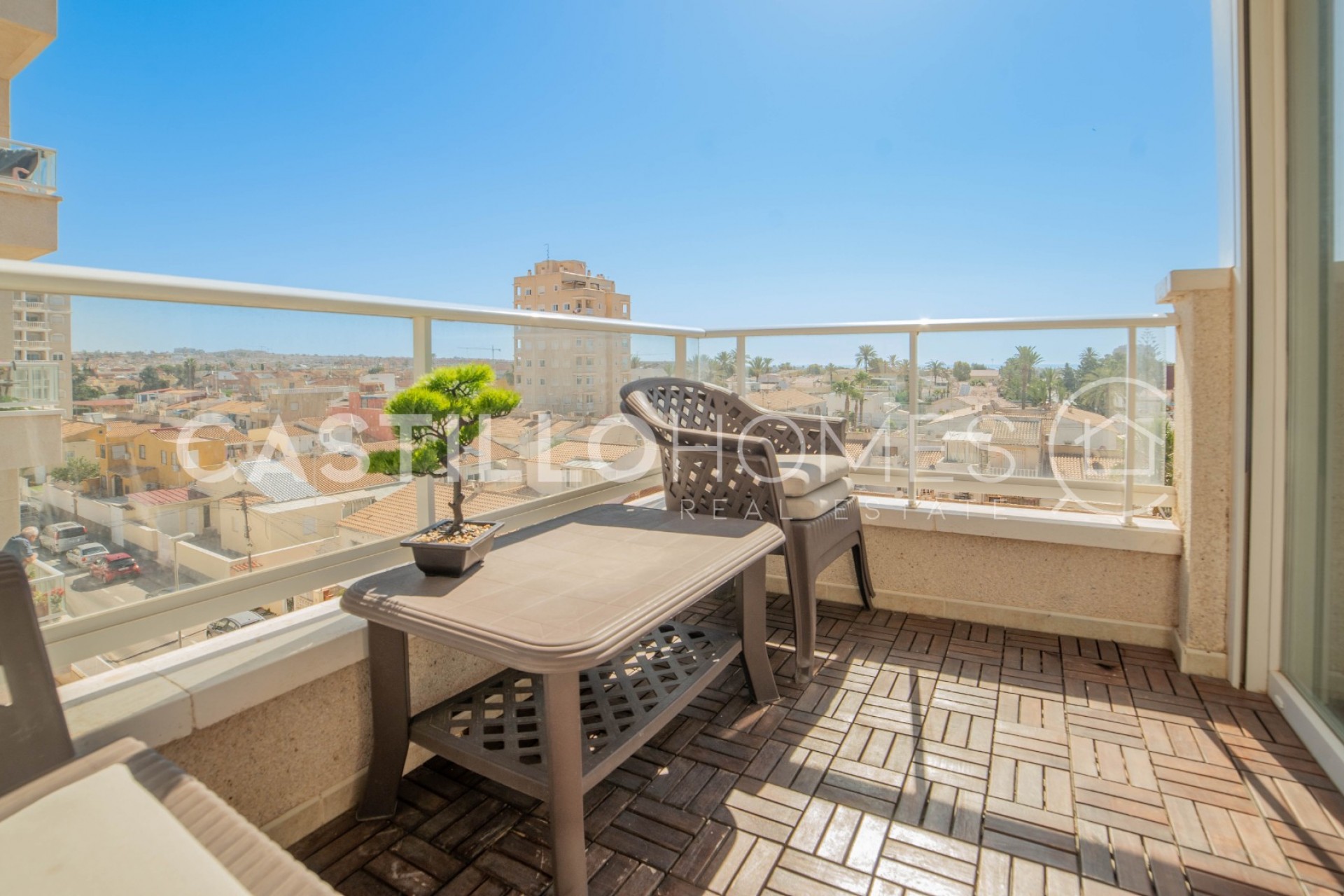 Reventa - Piso -
Torrevieja - Nueva Torrevieja - Aguas Nuevas