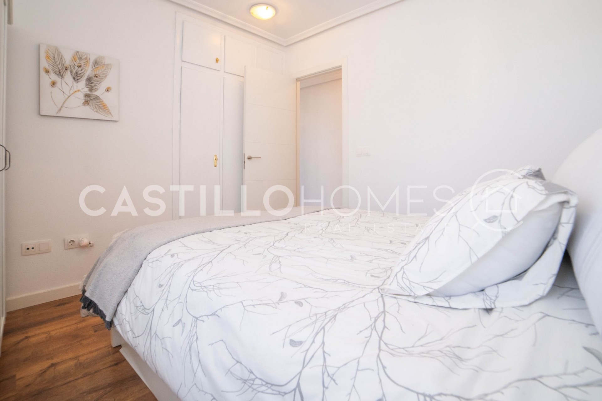 Reventa - Piso -
Torrevieja - Nueva Torrevieja - Aguas Nuevas