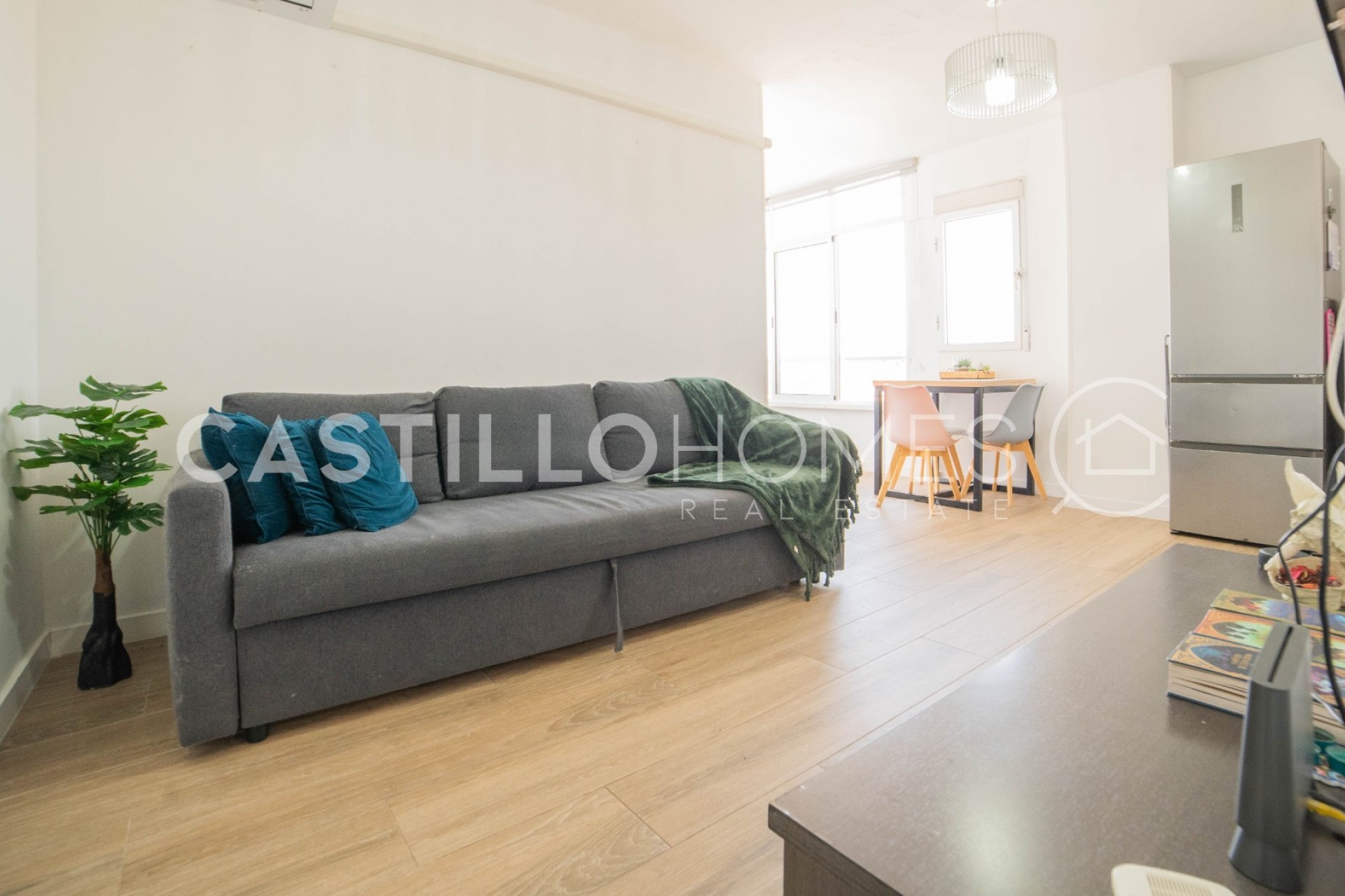 Reventa - Piso -
Torrevieja - Nueva Torrevieja - Aguas Nuevas